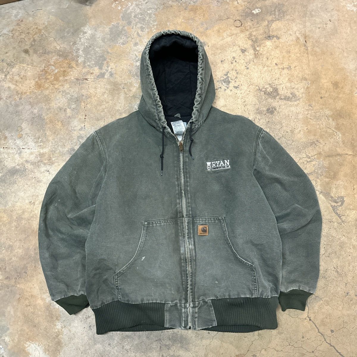 image of J130 Carhartt Jacket Khaki in Moss Green, Men's (Size XL)