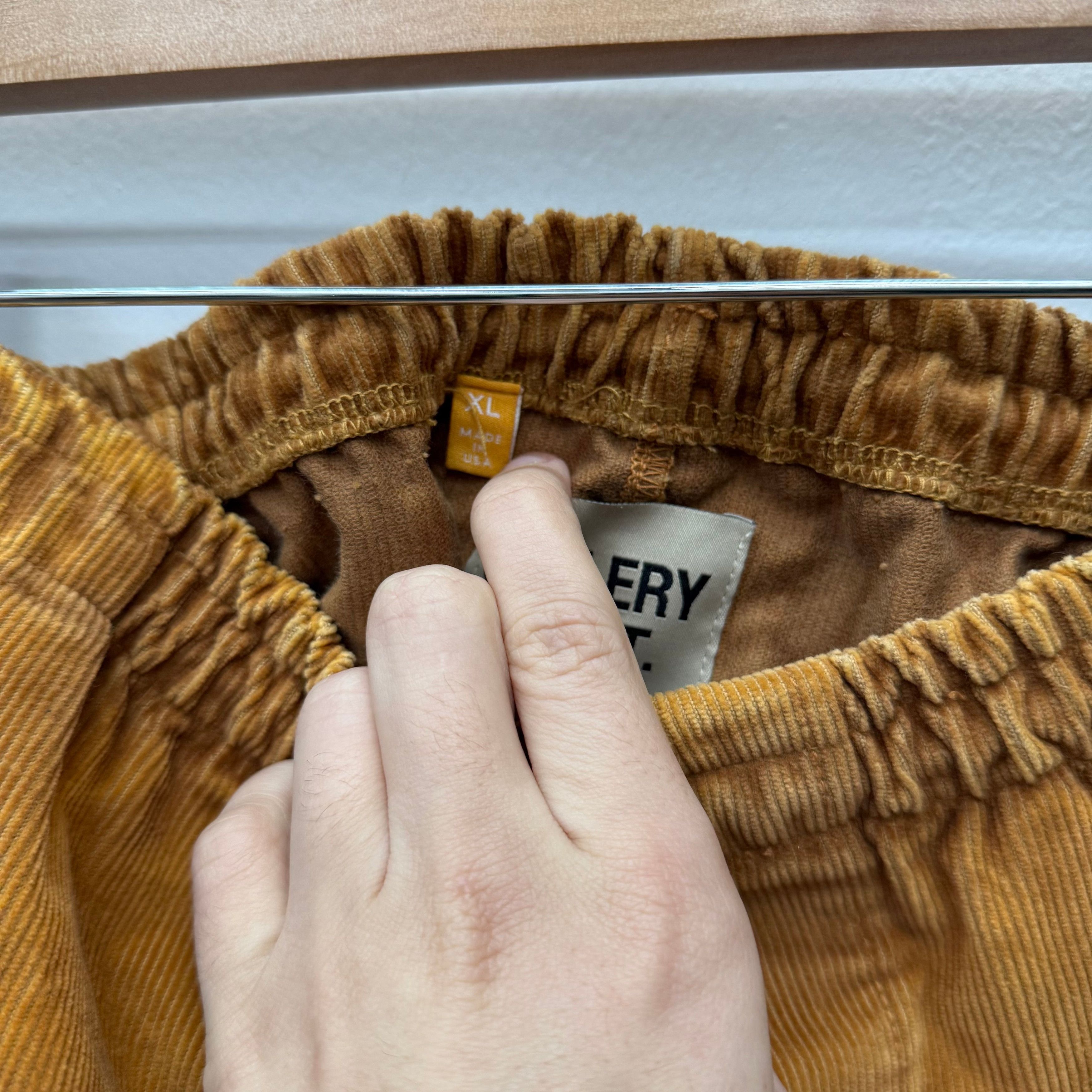 Gallery Dept. Gallery Dept Corduroy Shorts - Size XL Size US 34 / EU 50 - 4 Thumbnail