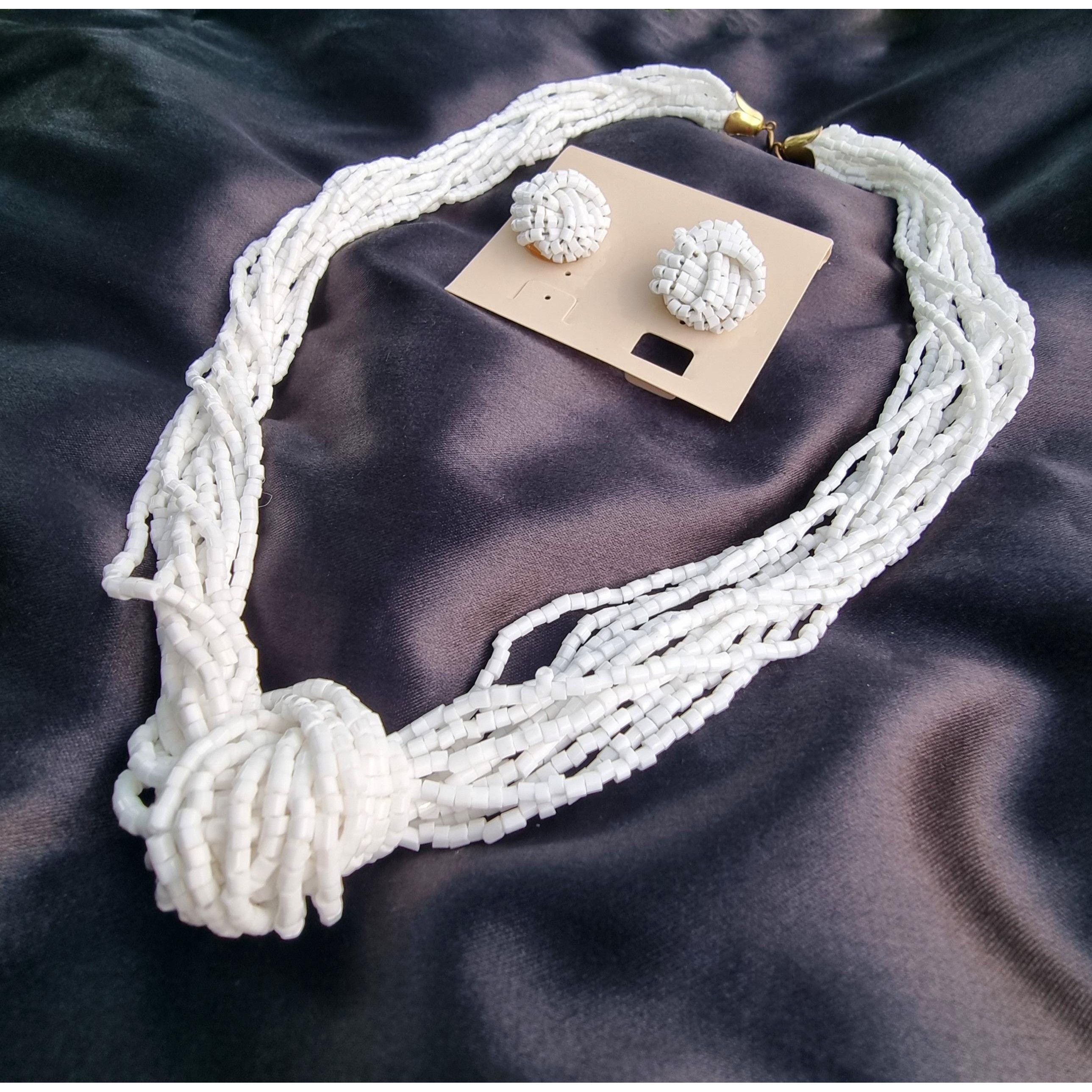 Other Vintage Milk White Glass Strands Beaded Necklace Earrings Je Size ONE SIZE - 2 Thumbnail