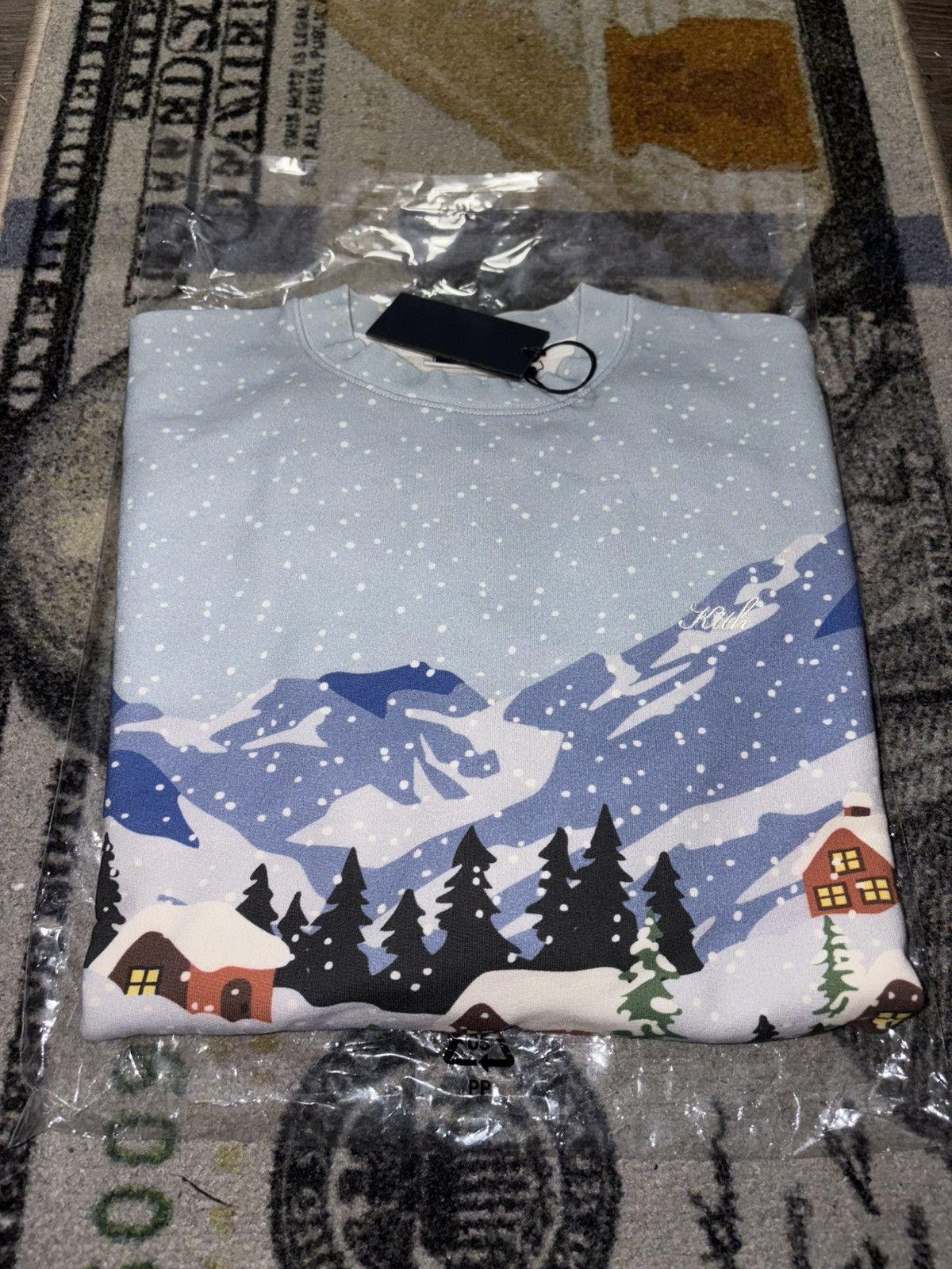 Kith Kith Kithmas Village Nelson Crewneck Size US M / EU 48-50 / 2 - 1 Thumbnail
