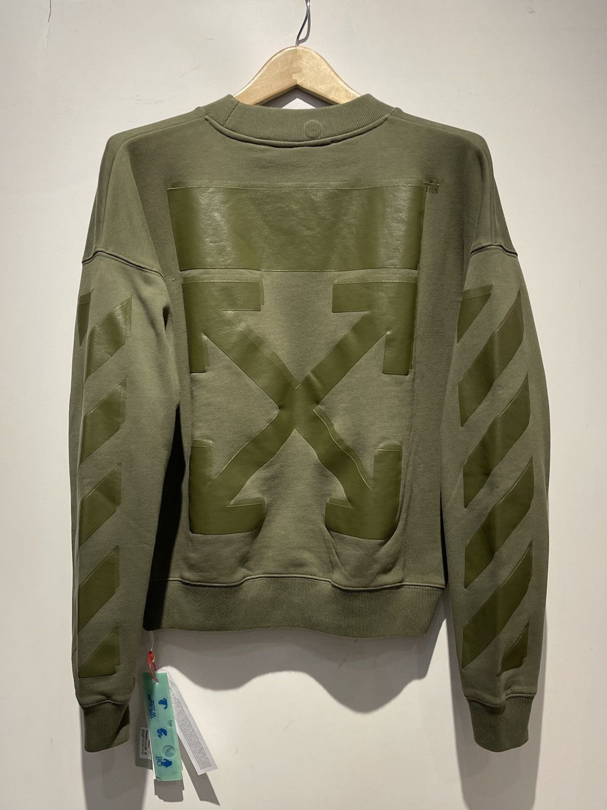 image of Off White Off-White Crewneck in Green, Men's (Size Small)