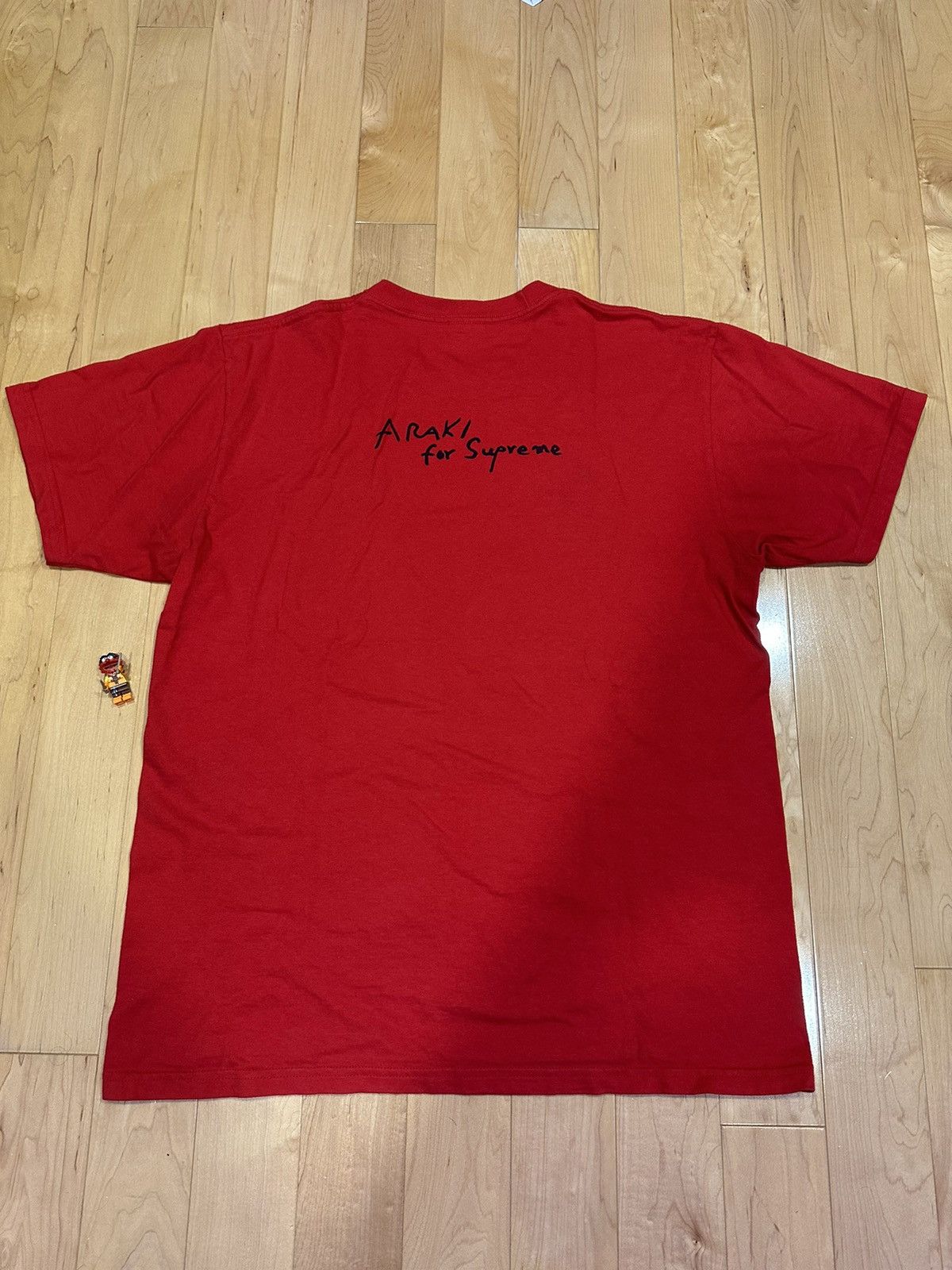 Supreme Akari Rose Red Supreme Tee Large Size US L / EU 52-54 / 3 - 8 Thumbnail