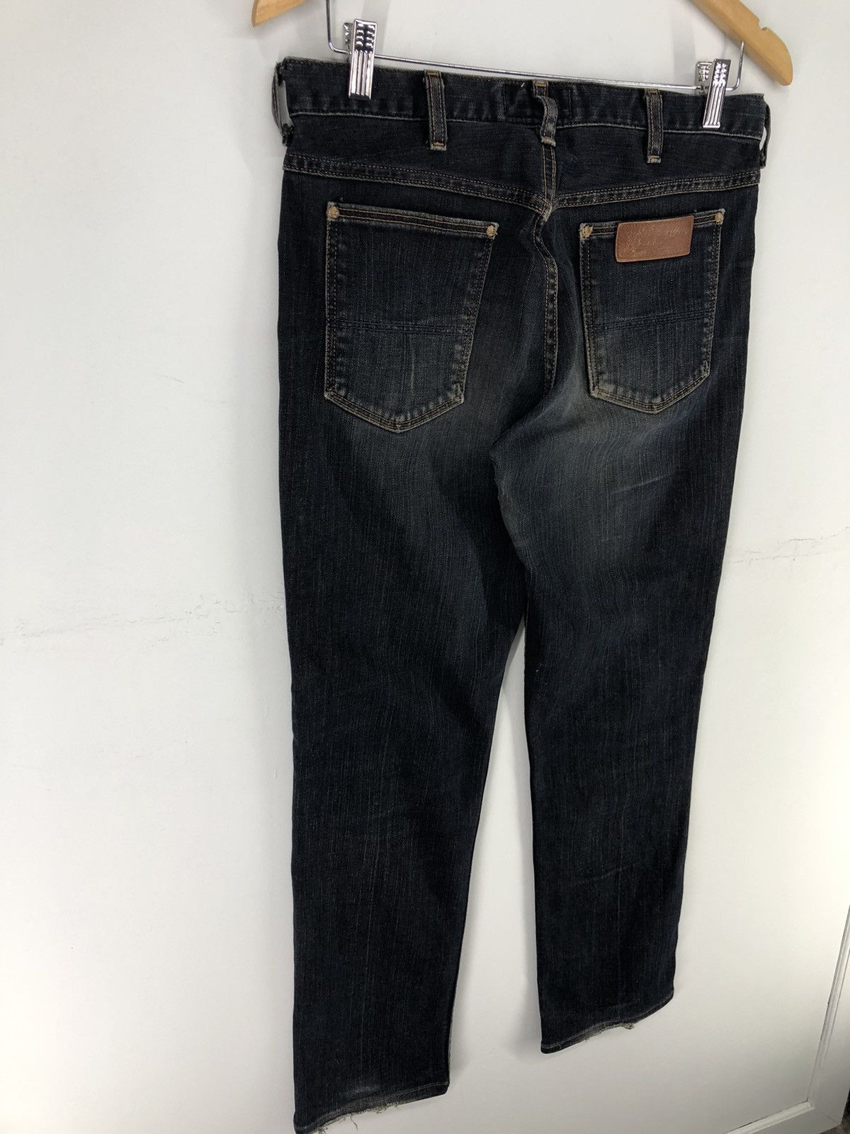 Wrangler Vintage Wrangler Blue Bell Faded Dark Blue Jeans Size US 30 / EU 46 - 12 Thumbnail