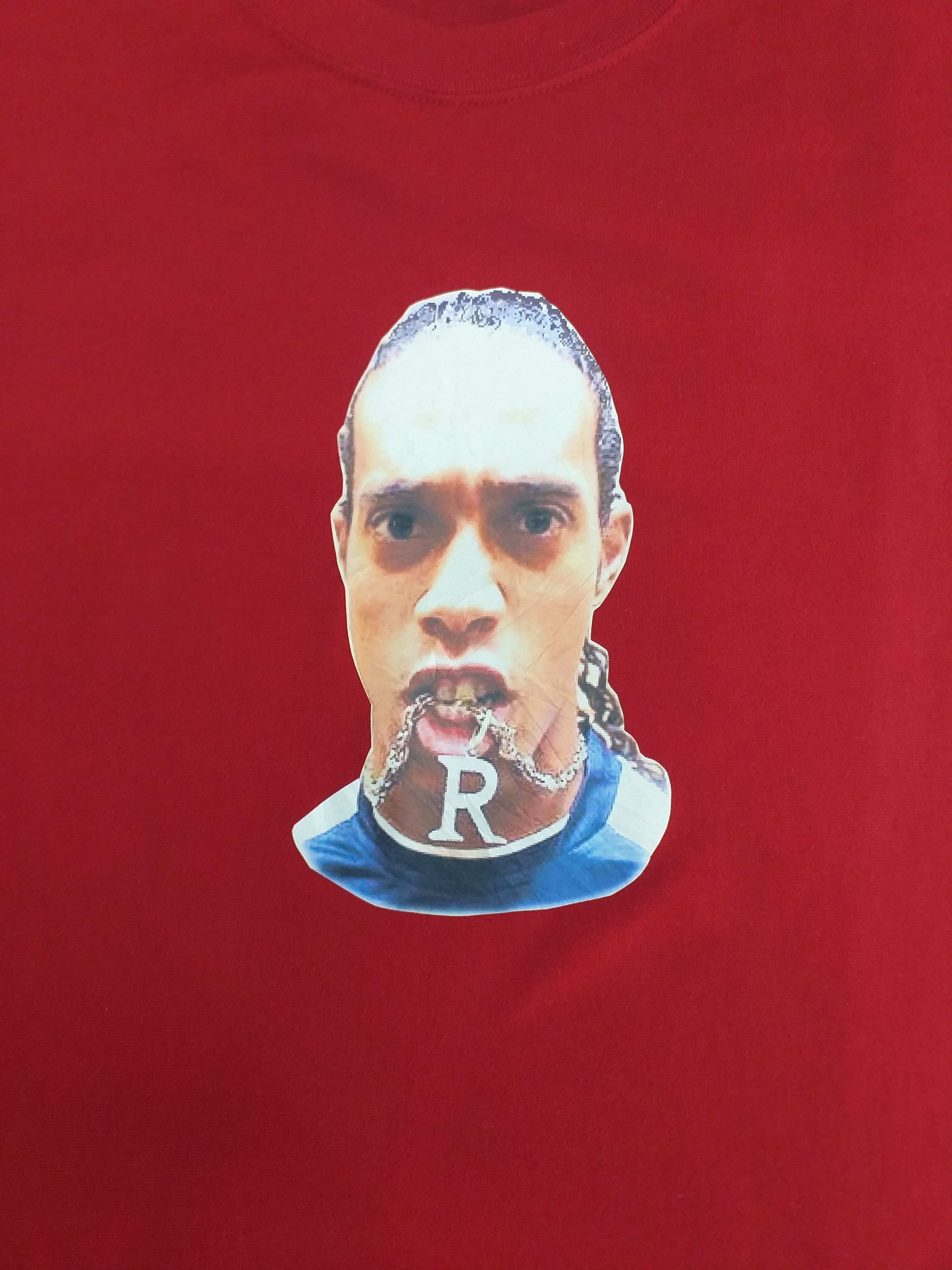 Japanese Brand Ronaldinho Soccer Graphic Uniqlo Large T-shirt -A007 Size US L / EU 52-54 / 3 - 3 Thumbnail