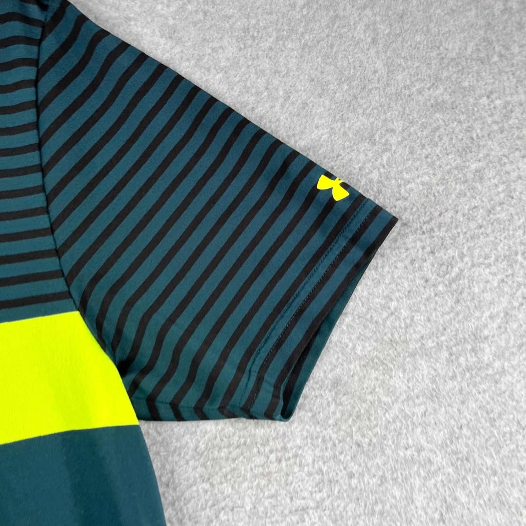 Under Armour Under Armour Heatgear Polo Shirt Mens Small Green Striped Coldblack Stretch Size US S / EU 44-46 / 1 - 5 Thumbnail