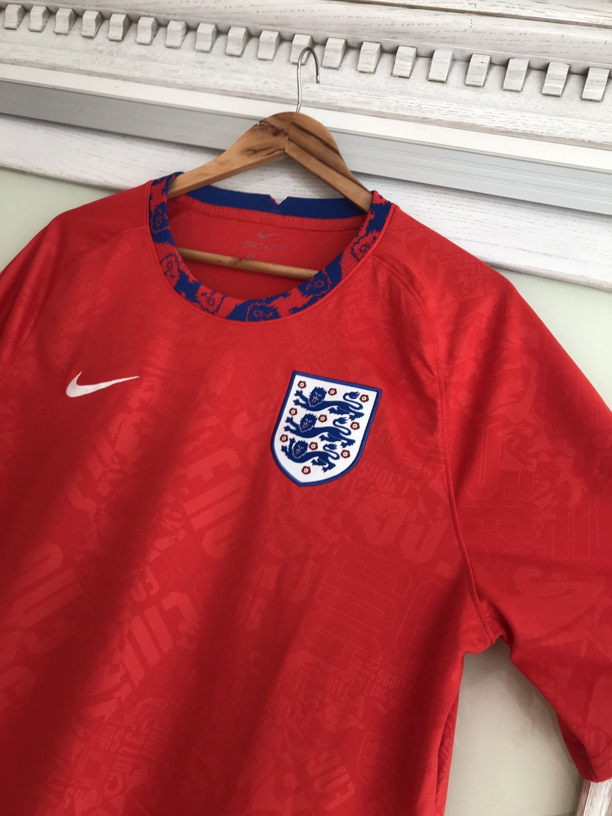 Nike England Euro 2020 Soccer Jersey Football Kit Shirt Size US XL / EU 56 / 4 - 5 Thumbnail