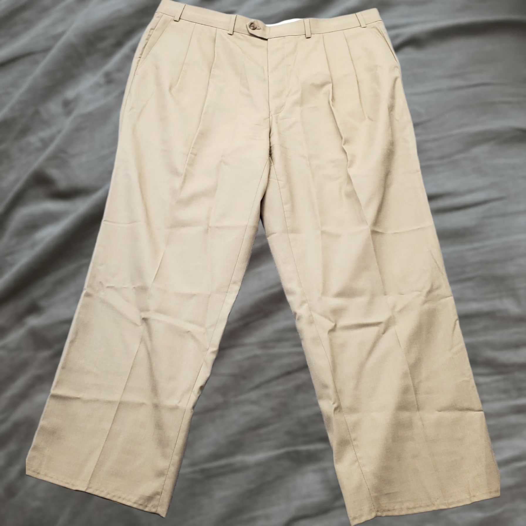 Ralph Lauren Lauren Ralph Lauren Dress Pants Mens 38x30 Tan Wool Pleated Front Shirt Pants Dress Pants Mens Tan Wool 90s? Size US 38 / EU 54 - 1 Thumbnail
