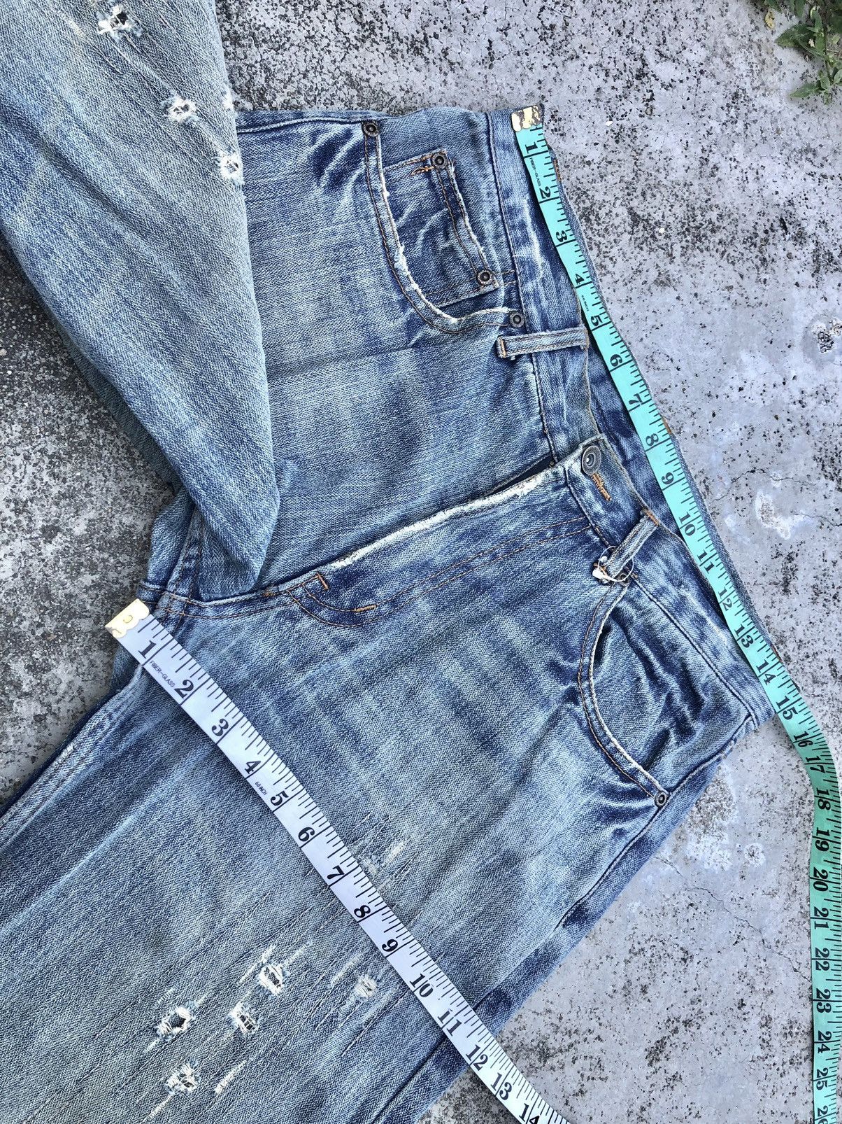 Japanese Brand JAPANESSE NYLAUS DISTRESSED DENIM Size US 30 / EU 46 - 13 Thumbnail