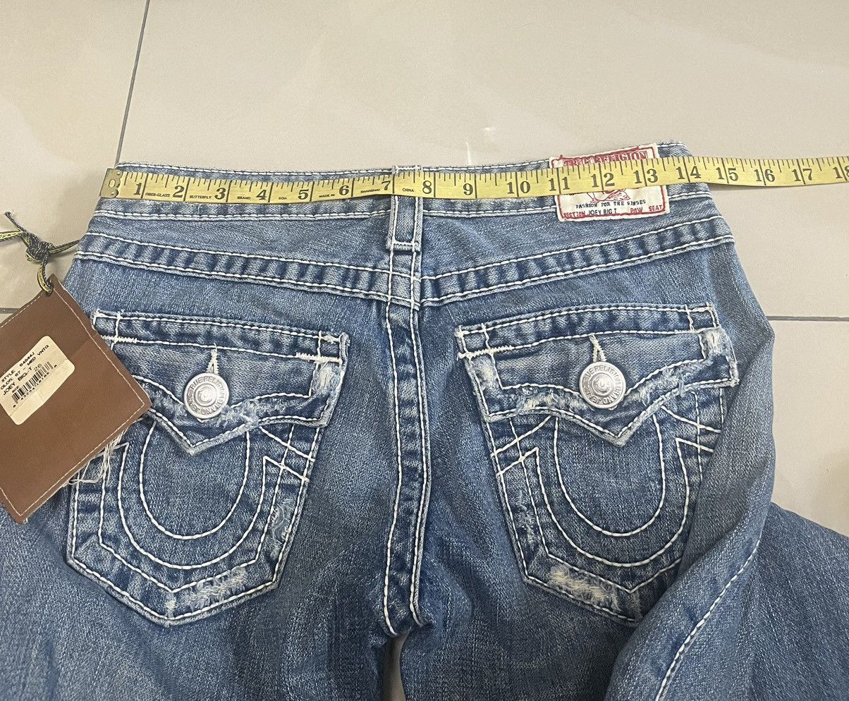 True Religion Flare Jeans TRUE RELIGION distressed low rise twist leg Size US 28 / EU 44 - 20 Thumbnail