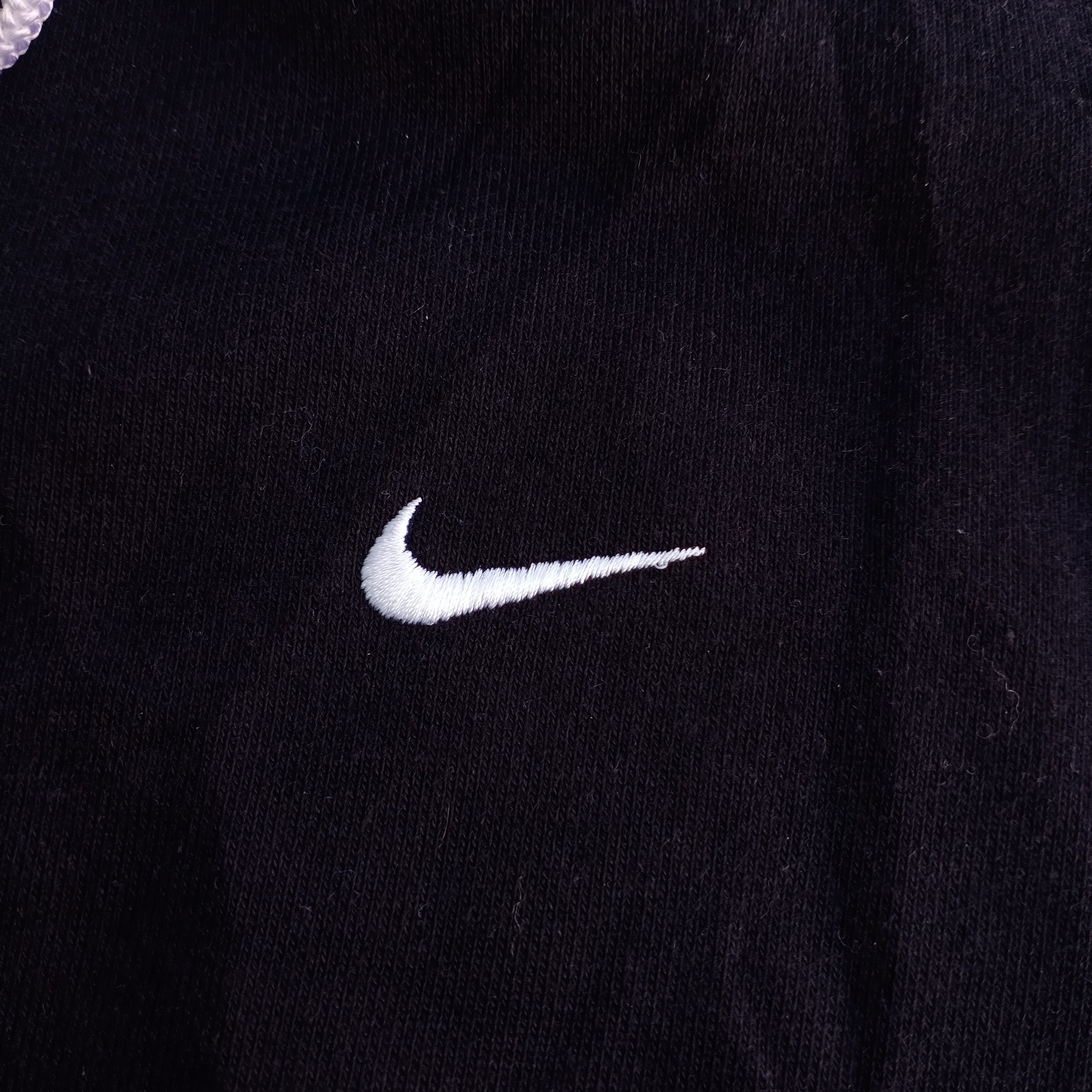 Nike Nike Hoodie Black Logo Swoosh Small Logo Sweater Size US L / EU 52-54 / 3 - 3 Thumbnail