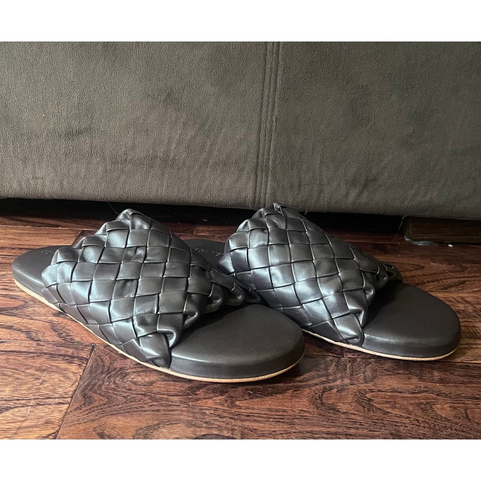 $1,195 NIB Bottega Brown Veneta Weave Cassette Leather Sandals Size 42)9) $1,195 NIB Bottega Brown Veneta Weave Cassette Leather  main image 4