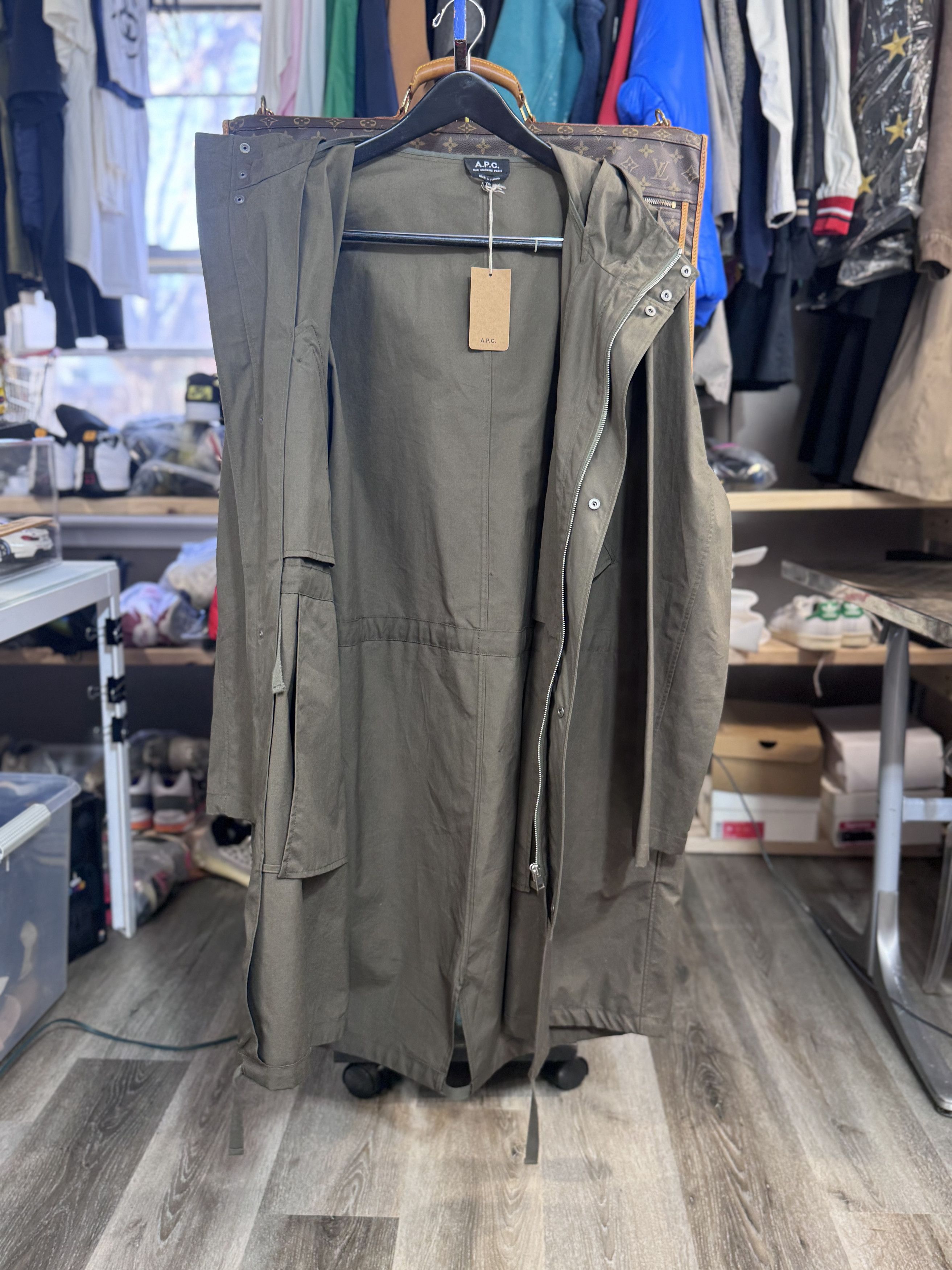 A.P.C. A.P.C. PARIS MEN'S NEW PARKA OLIVE GREEN XXL RARE $720 Size US XXL / EU 58 / 5 - 2 Thumbnail