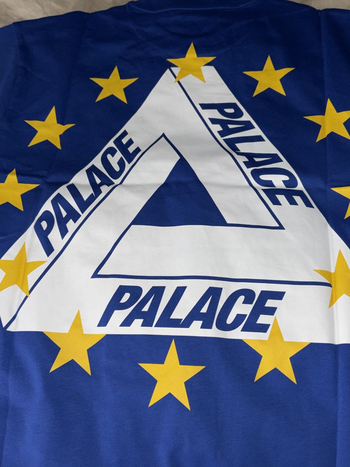 Palace Palace EU European Union Tri Ferg T-Shirt Size US XL / EU 56 / 4 - 2 Thumbnail