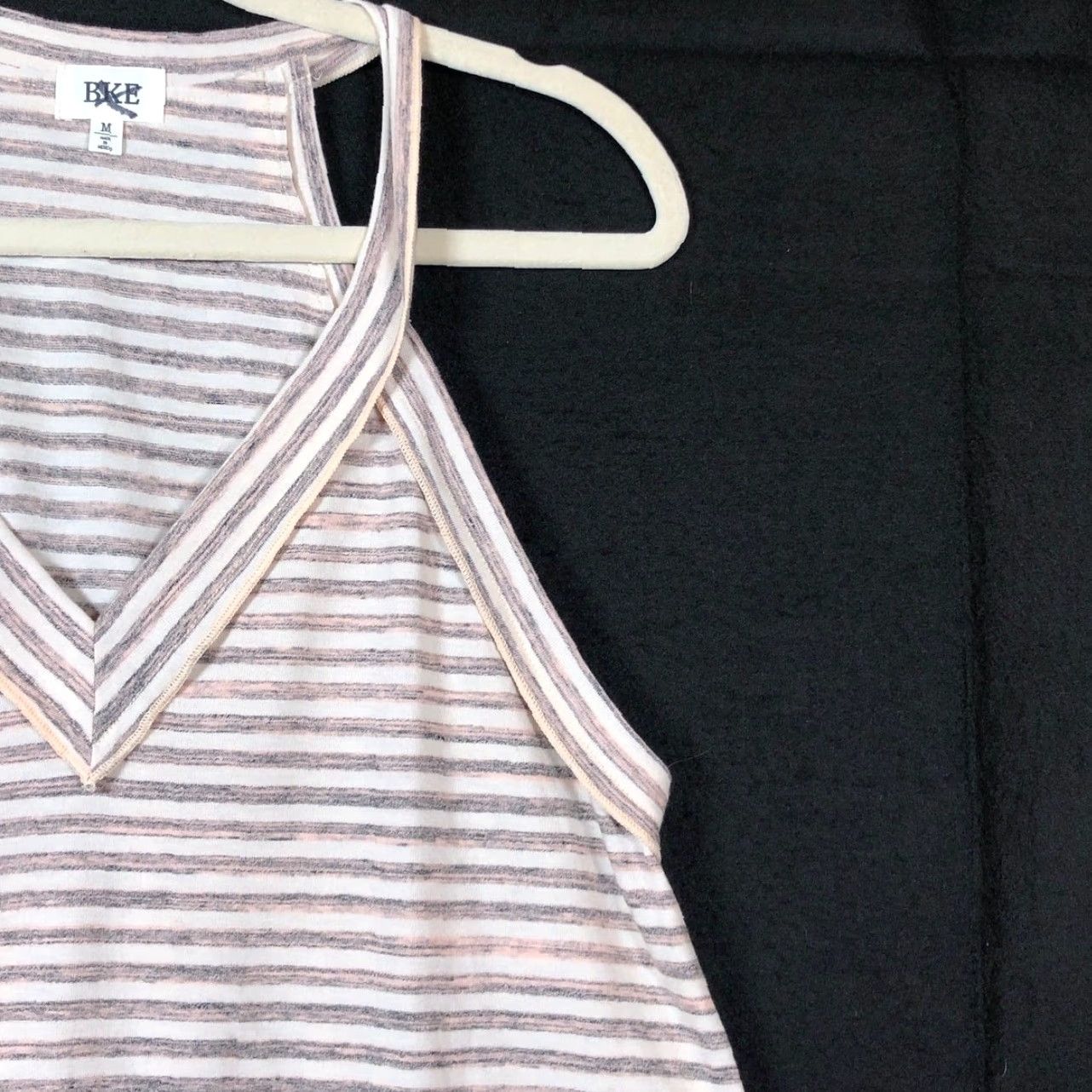 BKE BKE Womens Tank Multicolored Blush Striped V Neck Cotton Blend Stretch M Tank Women Casual Shirt Sets Size M / US 6-8 / IT 42-44 - 5 Thumbnail