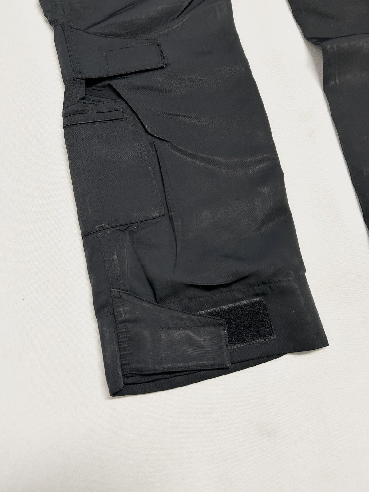 1017 ALYX 9SM FW2019 Tactical Velcro Cargo Pants Size US 30 / EU 46 - 11 Thumbnail