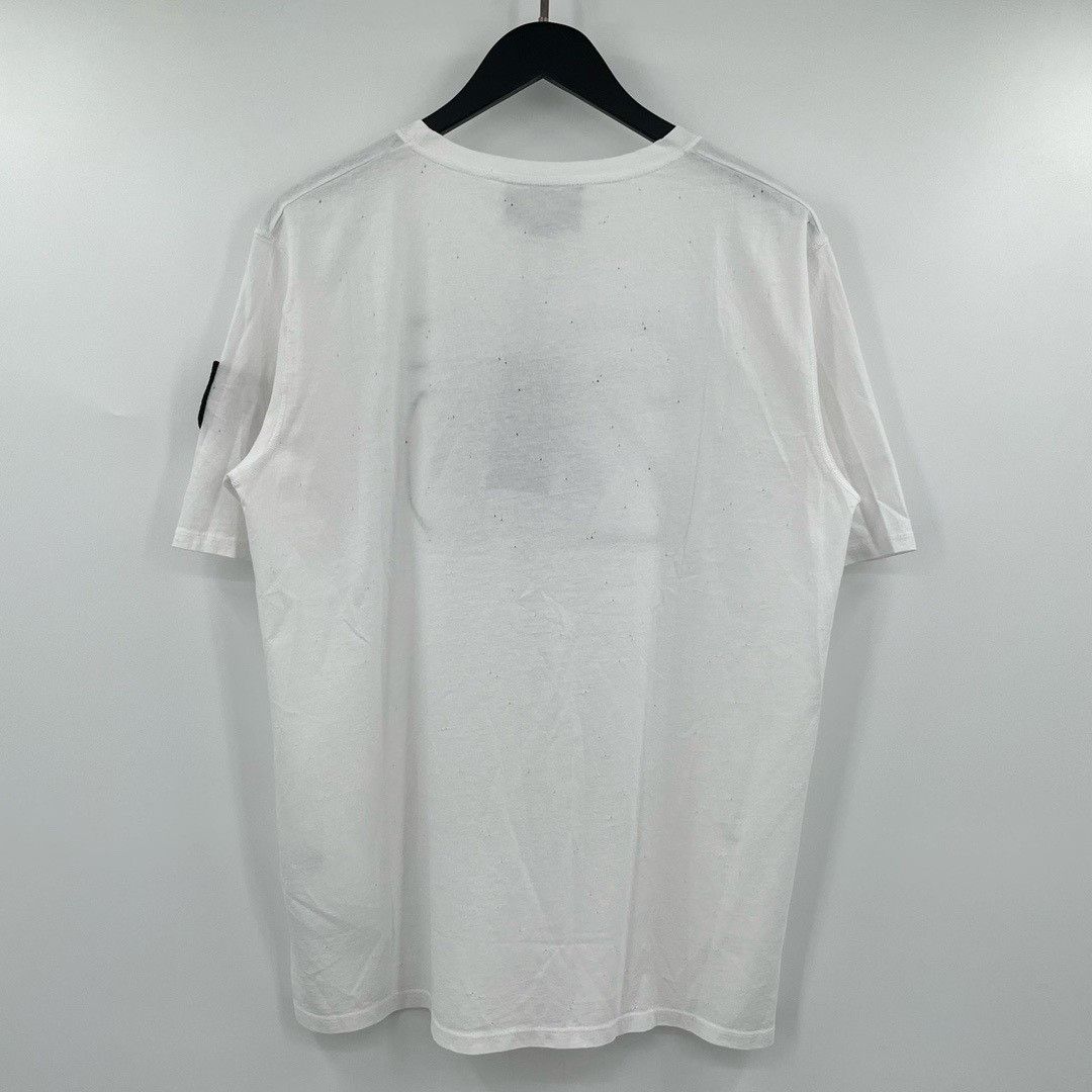 Gucci Gucci bee shield sleeve logo destroys short sleeves Nextarr Size US M / EU 48-50 / 2 - 2 Thumbnail