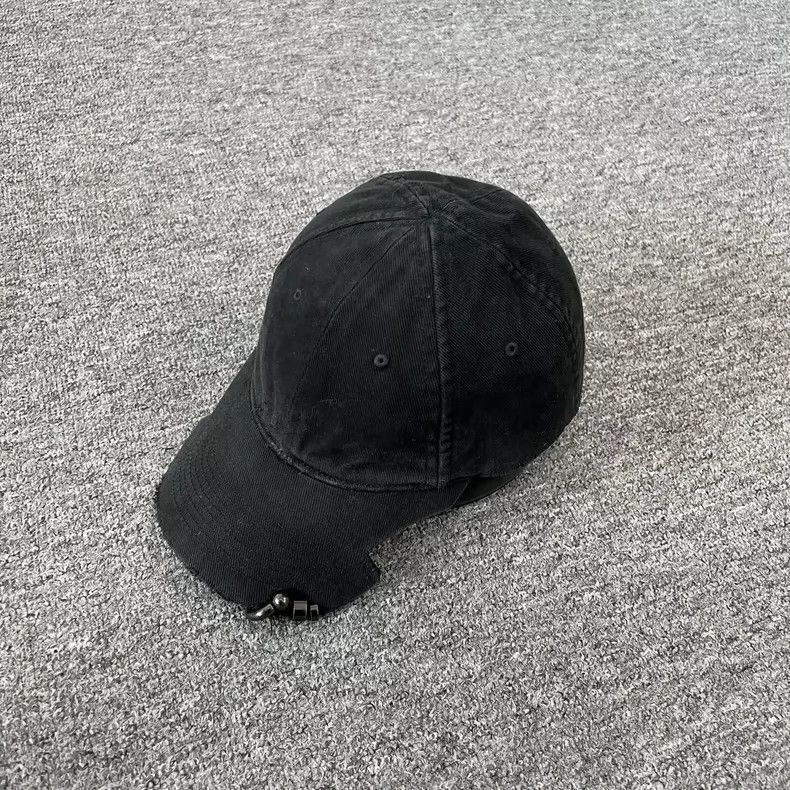 Balenciaga Balenciaga Heavy Piercing Baseball Cap-2507 Size ONE SIZE - 2 Thumbnail