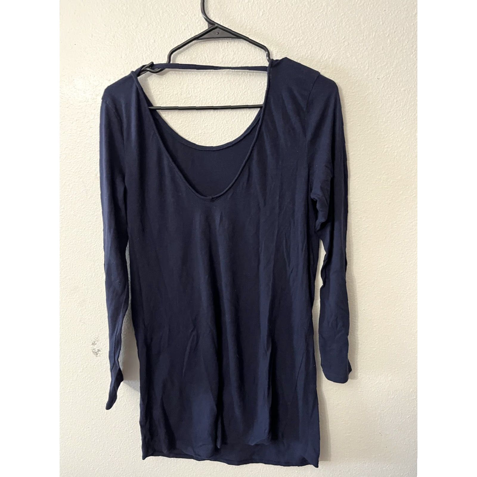 Victoria's Secret Victoria Secret Shirt Women's Small Blue Sleep Tshirt Long Sleeve Crush Open Back Size S / US 4 / IT 40 - 2 Thumbnail