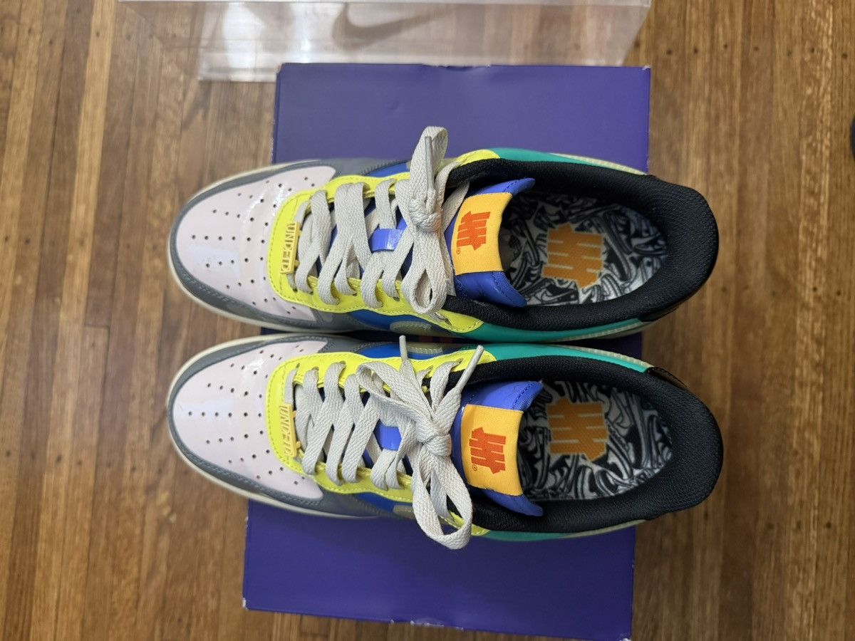 Nike × Undefeated Air Force 1 Topaz Gold Size US 9 / EU 42 - 2 Thumbnail
