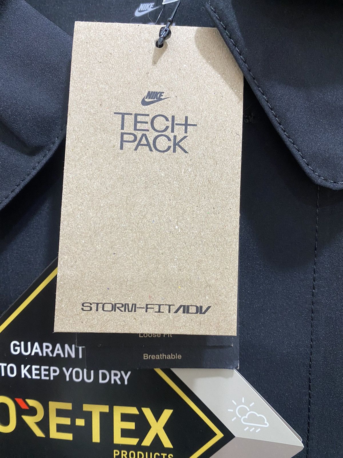 Nike Nike Sportswear Storm-FIT ADV Gore-Tex Jacket, size XL, new Size US XL / EU 56 / 4 - 5 Thumbnail
