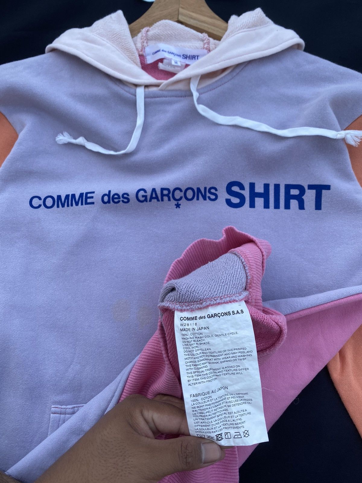 Comme des Garcons Rare Vintage COMME des GARCONS SHIRT Spellout Hoodie Size US M / EU 48-50 / 2 - 18 Thumbnail