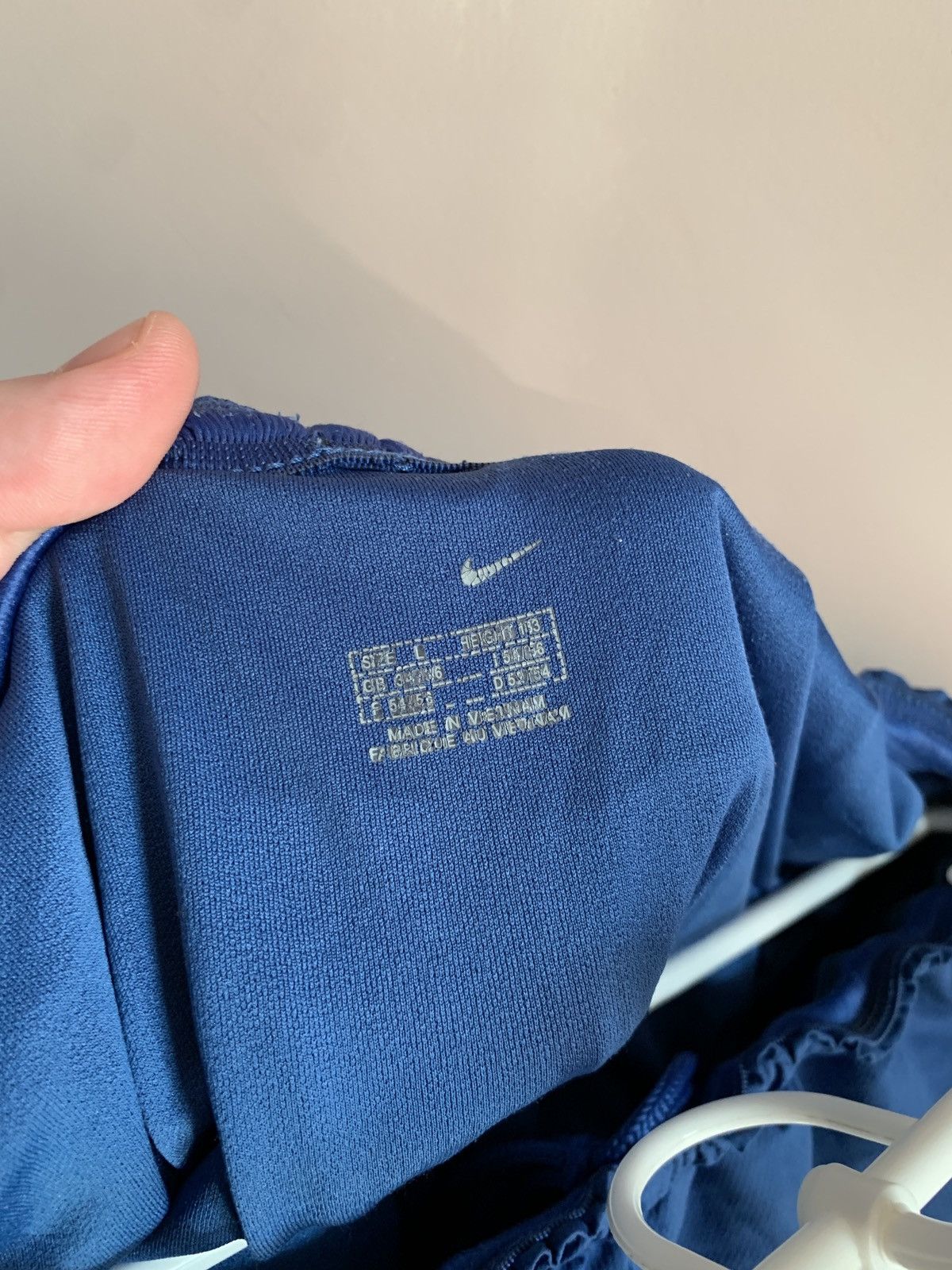 Vintage FC Barcelona 2005 2006 vintage Nike soccer football shorts Size US 34 / EU 50 - 6 Thumbnail