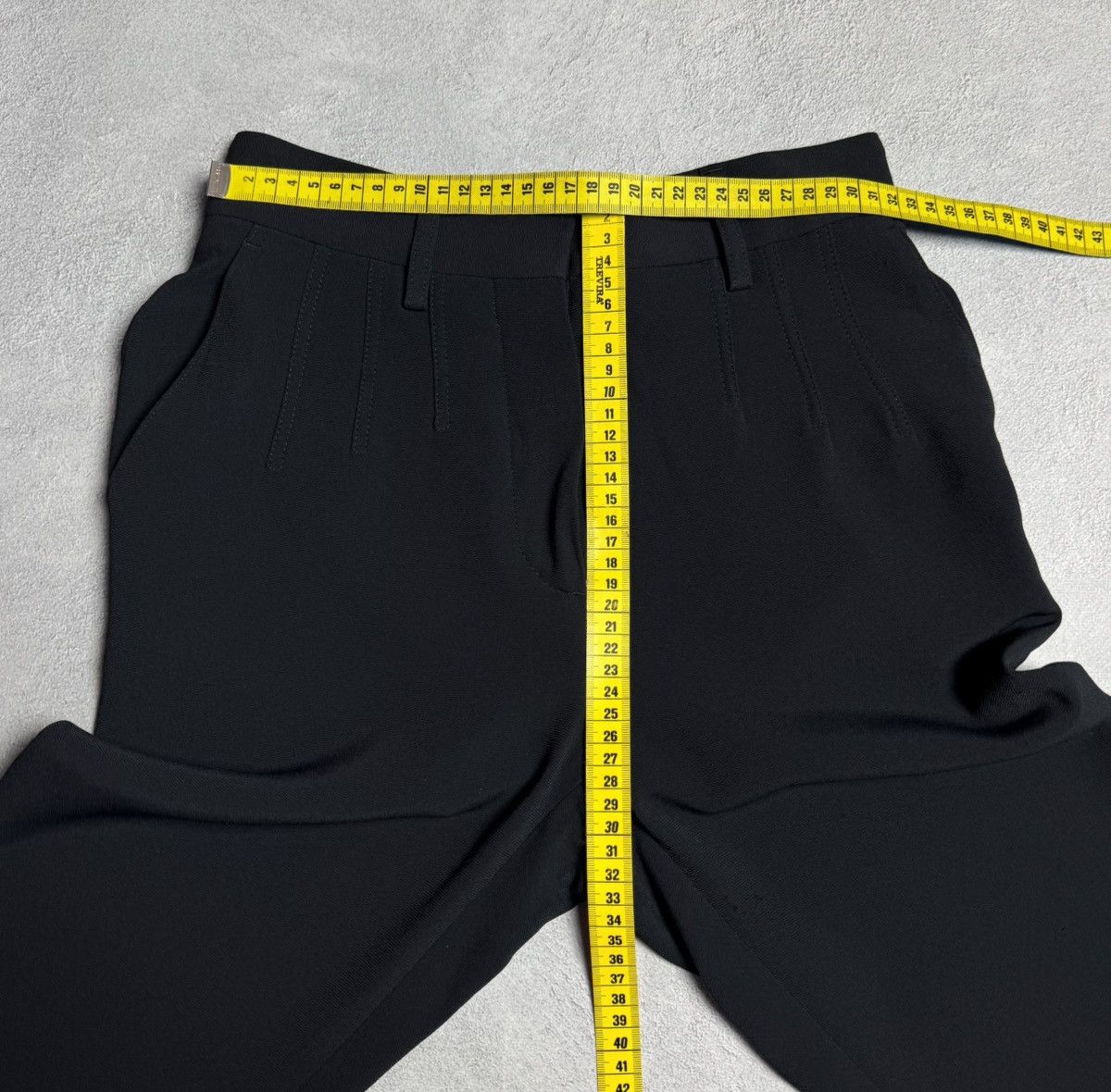 Off-White Off-White Women’s Viscose Acetate Shorts size 38 Size 26" / US 2 / IT 38 - 20 Thumbnail
