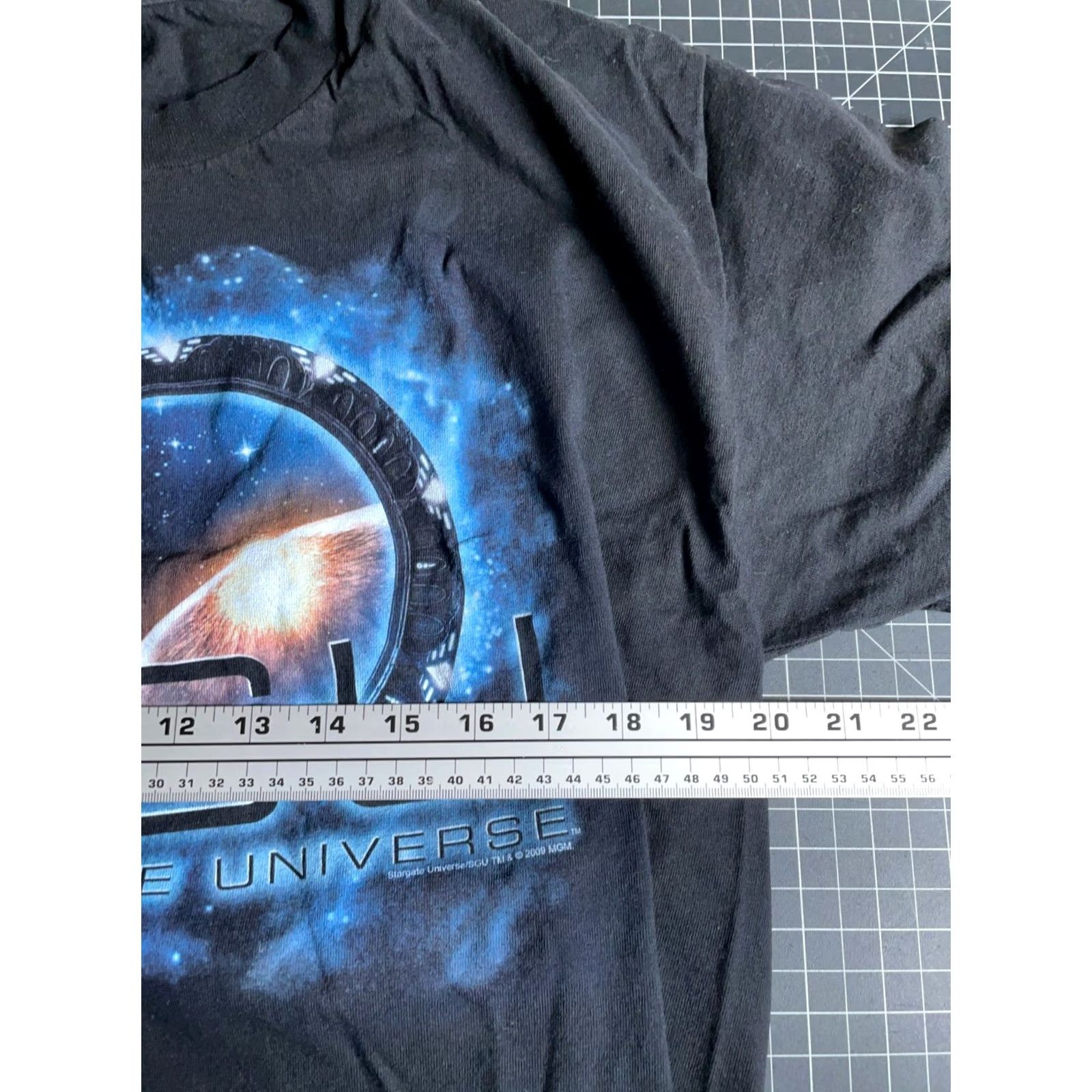 Vintage Stargate Universe T-Shirt Mens M Black 2009 Promo Sci-Fi Graphic Print Vintage: No (not included per rules) Size US M / EU 48-50 / 2 - 5 Thumbnail