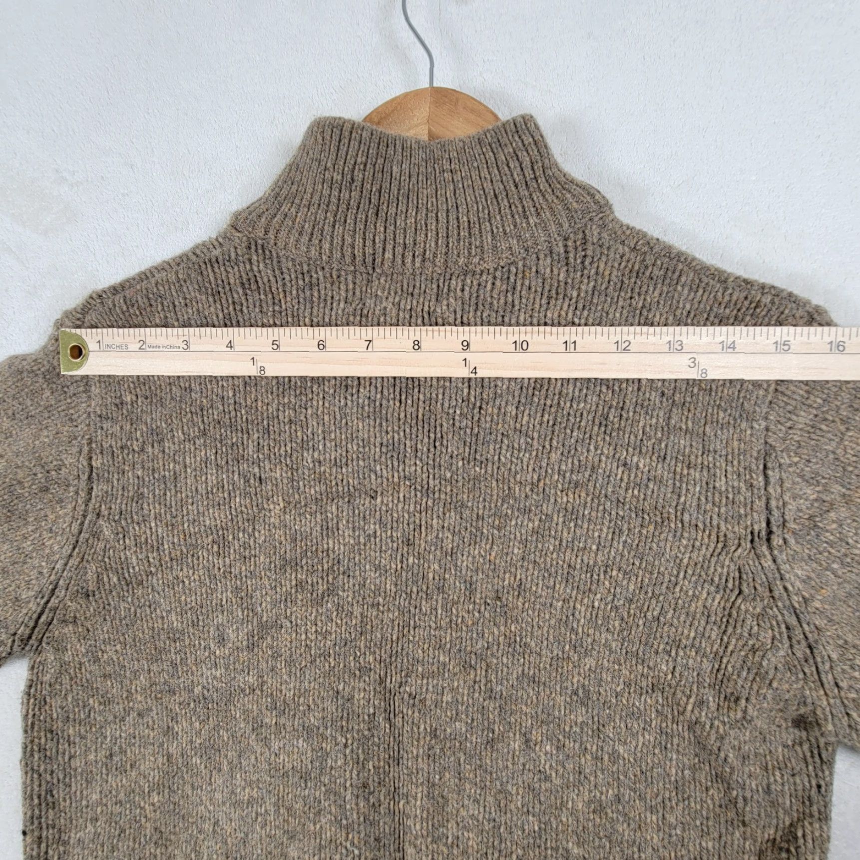 Vintage L. L. BEAN 100% LambsWool Men's Small Four Button Pullover Sweater Size US S / EU 44-46 / 1 - 6 Thumbnail