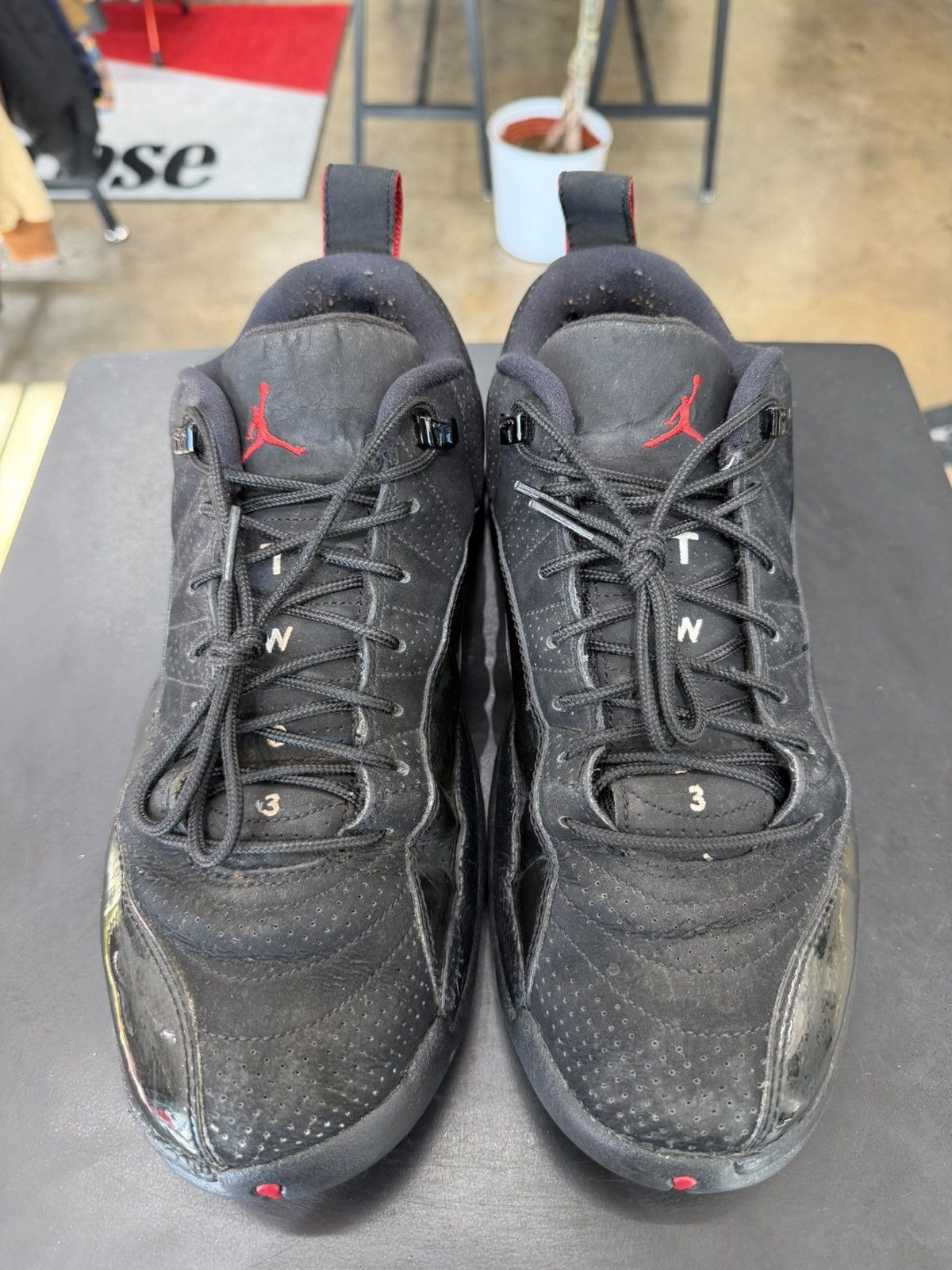 Jordan Brand Air Jordan 12 Low Black Patent Size 10 (2011) Size US 10 / EU 43 - 2 Thumbnail