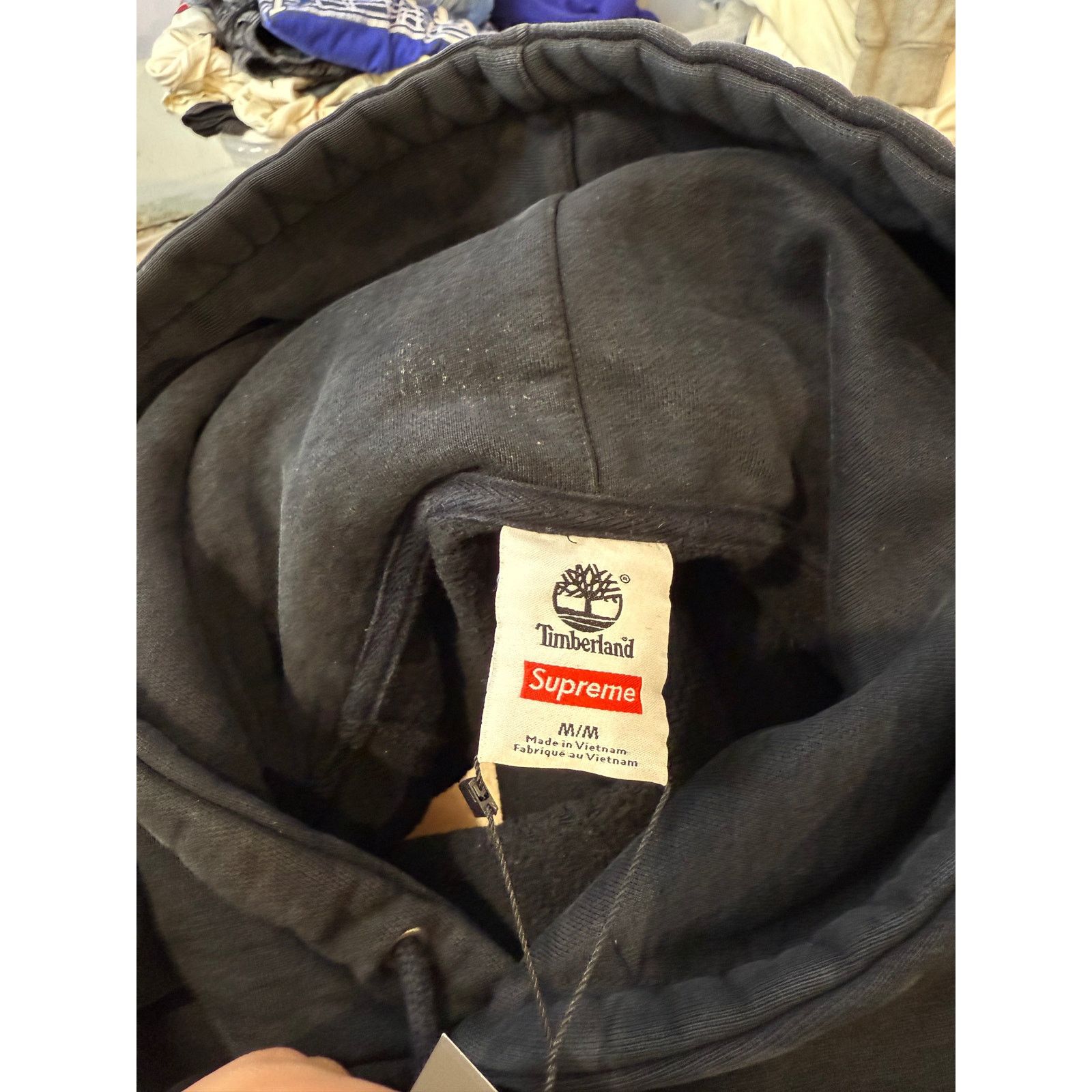 Supreme Supreme Timberland Hoodie Used Medium Size US M / EU 48-50 / 2 - 4 Thumbnail