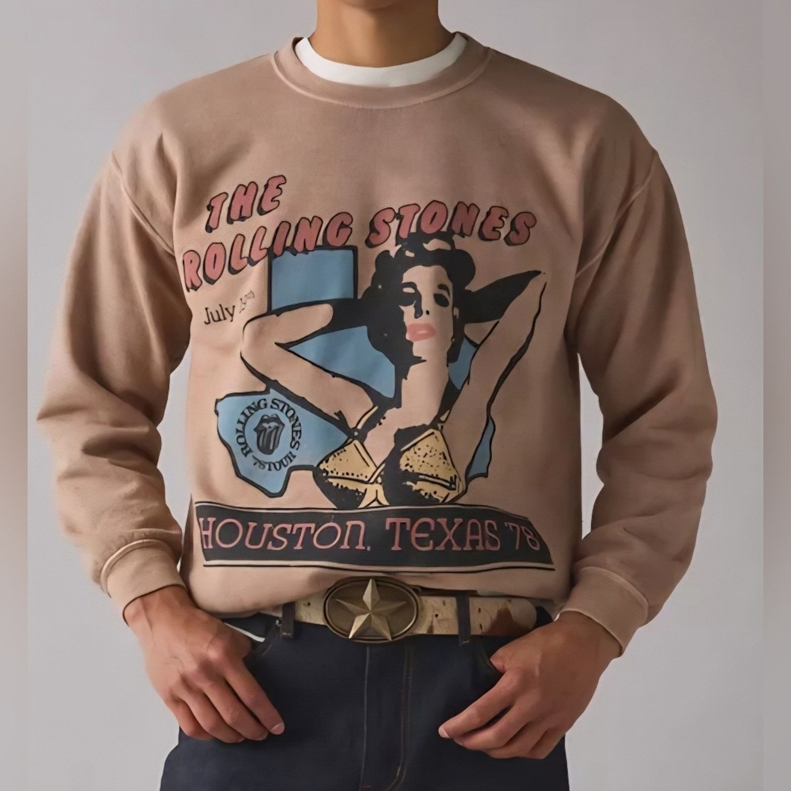 Urban Outfitters Rolling Stones Houston 1978 Graphic Crew Neck Sweatshirt, M Size US M / EU 48-50 / 2 - 3 Thumbnail
