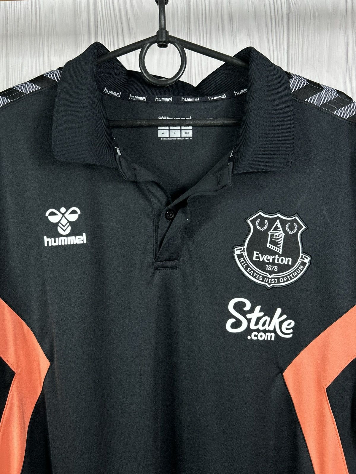 Hummel Everton 2023/24 Training Soccer Jersey Size L Size US L / EU 52-54 / 3 - 4 Thumbnail