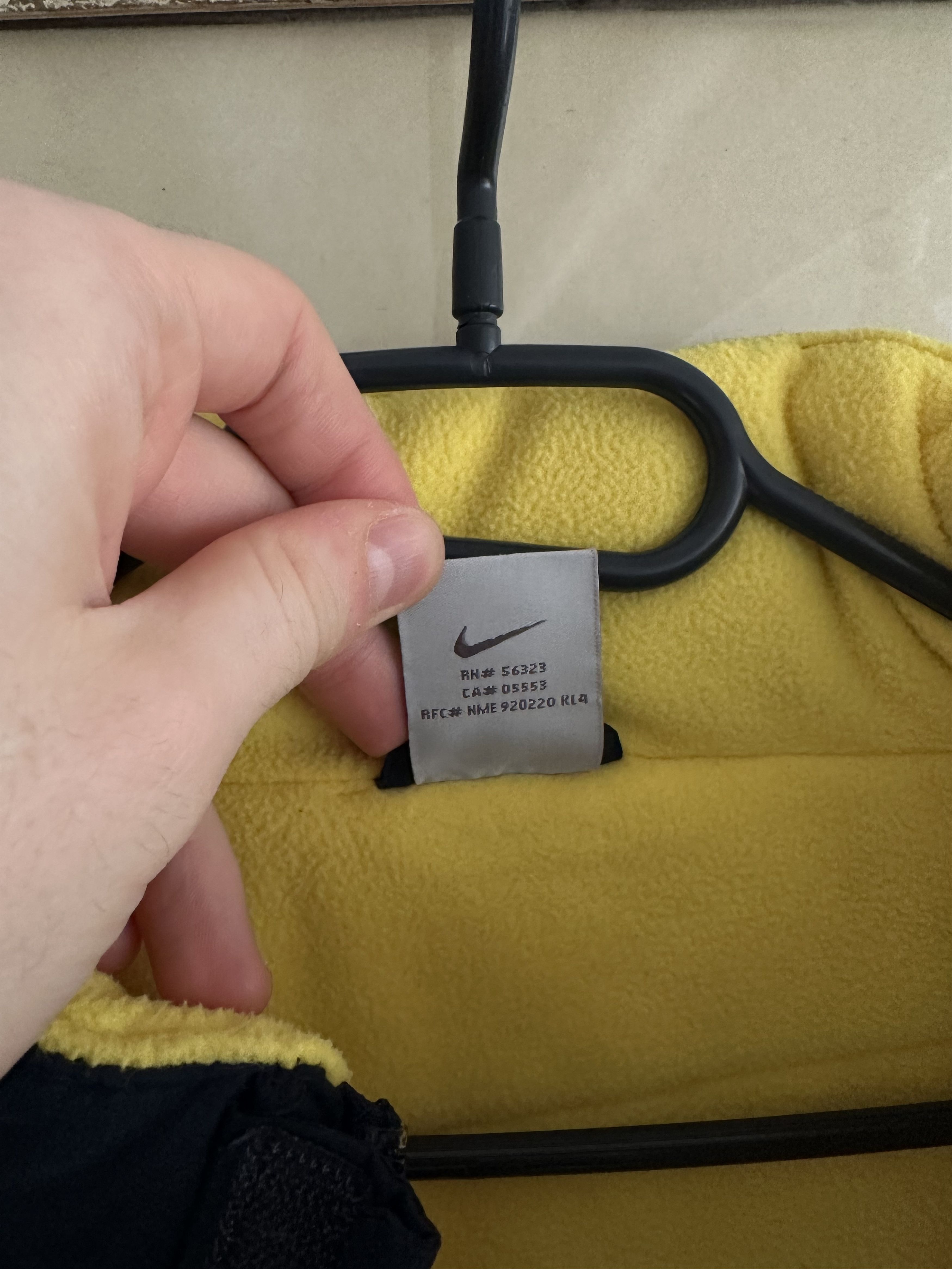 Nike Vintage Internazionale Inter Football Jacket Puffer Size US L / EU 52-54 / 3 - 9 Thumbnail