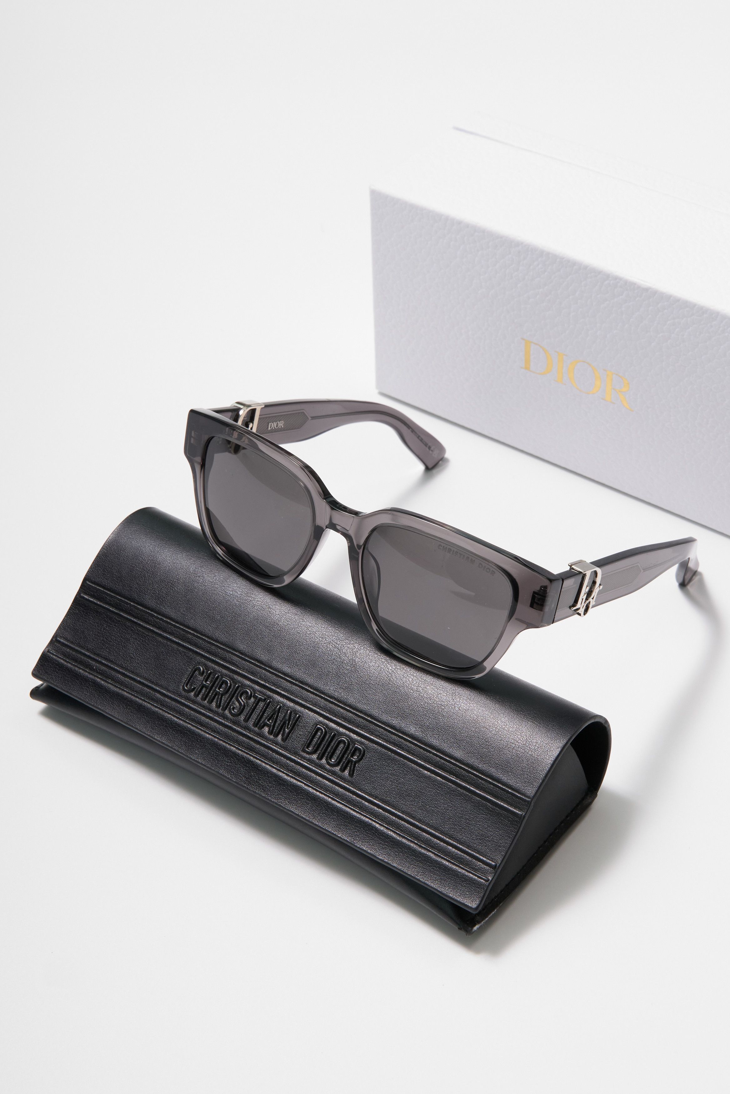 Dior DIOR Oblique S1I 45A0 Sunglasses Size ONE SIZE - 1 Thumbnail
