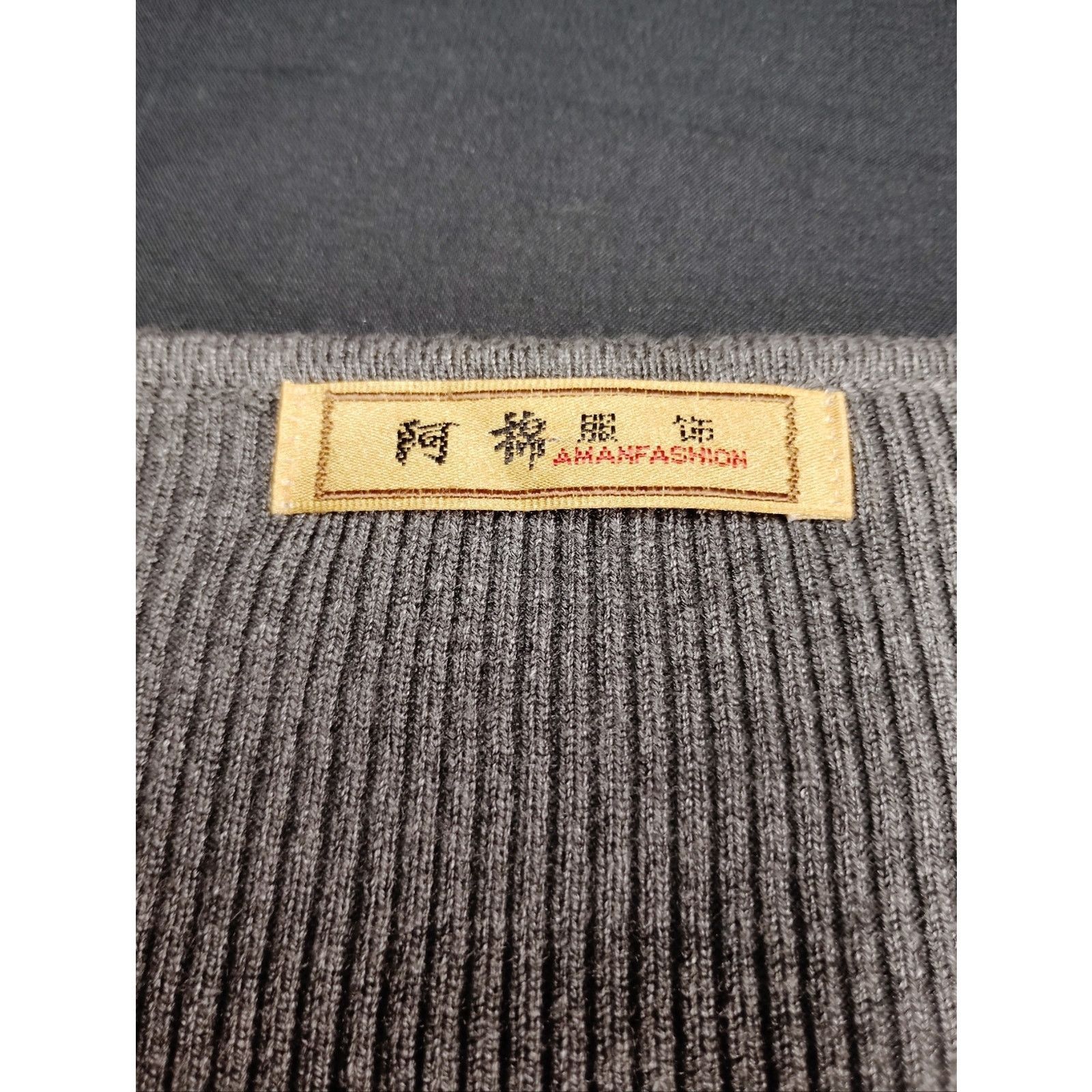 Amiri Women's Grey Long Sleeve V-Neck Sequin Ribbed Tee Size S / US 4 / IT 40 - 3 Thumbnail