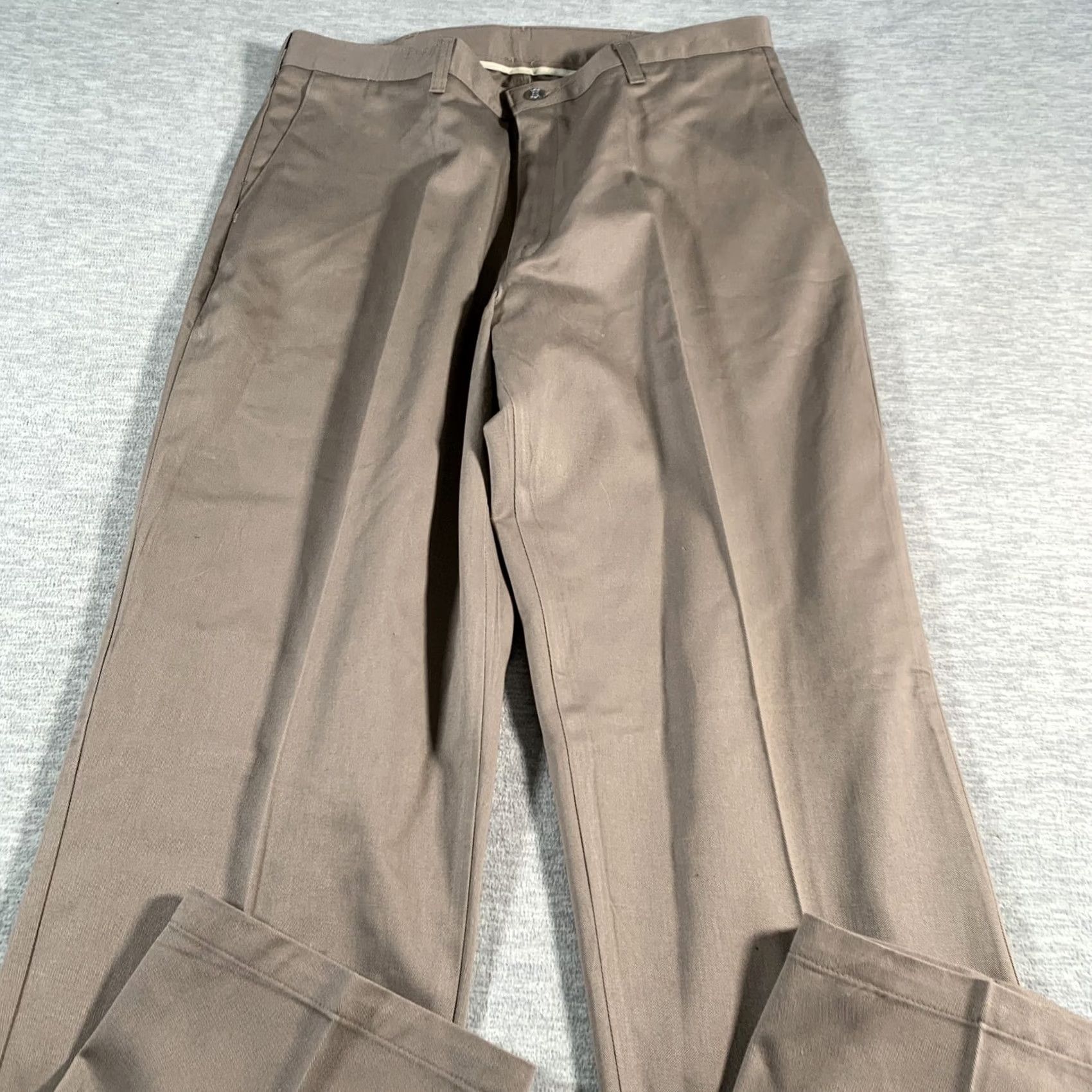 Lee Lee Pants Mens 36x34 Brown Khakis Wrinkle Free Plain Front Stain Resistant Workwear NWT Size US 36 / EU 52 - 2 Thumbnail