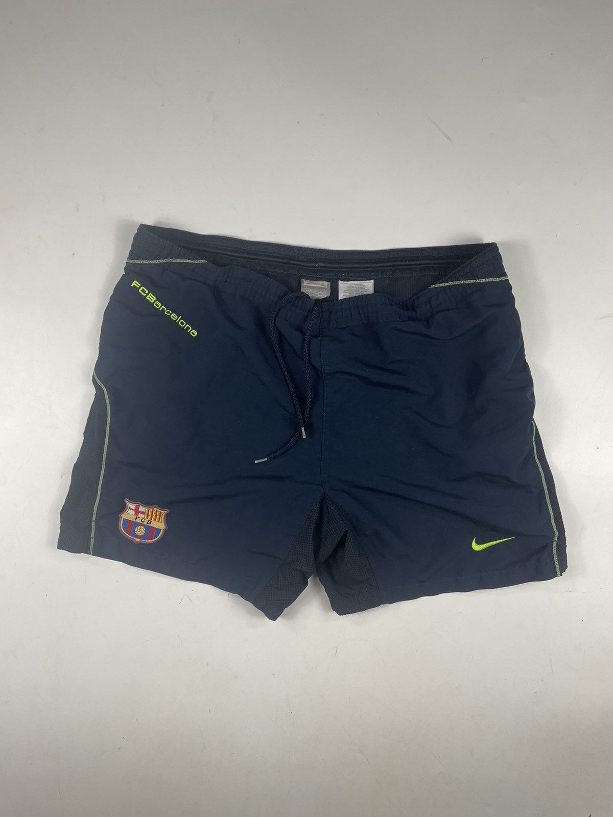 Nike × Vintage 00s fc Barcelona nike vintage rare fcb shorts soccer retro Size US 30 / EU 46 - 1 Thumbnail