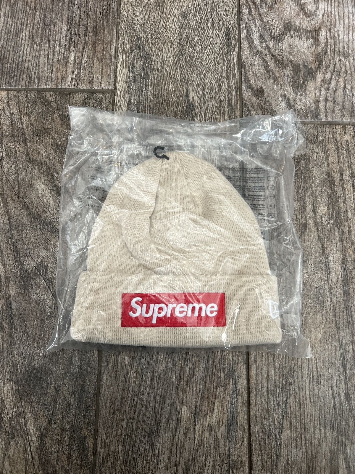 Supreme Box Logo Beanie FW24 (Stone)