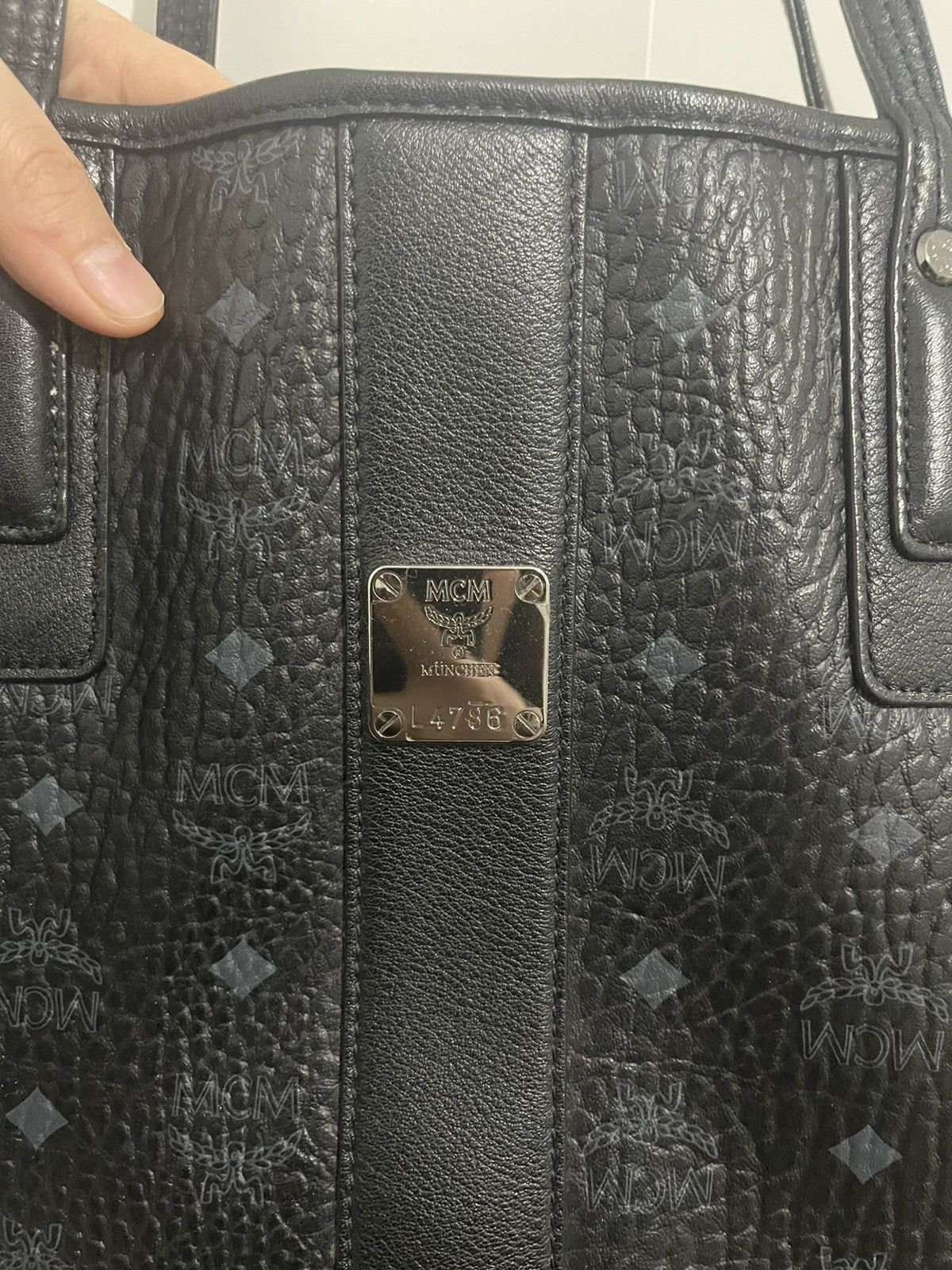 MCM Flip handbag Size ONE SIZE - 7 Thumbnail