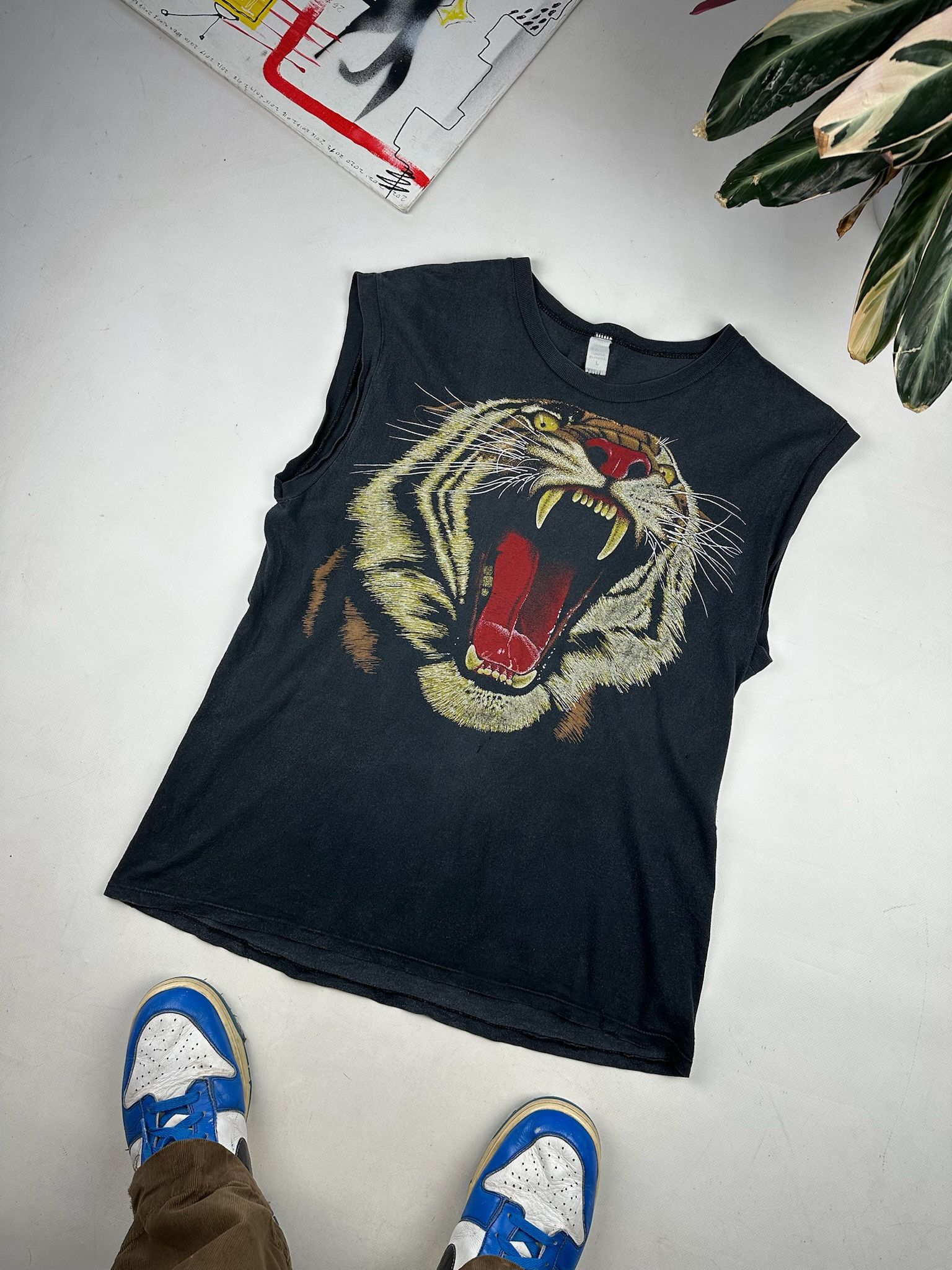 Vintage Vintage Tiger Graphic Big Print Tee T-shirt 90s west Size US M / EU 48-50 / 2 - 6 Thumbnail