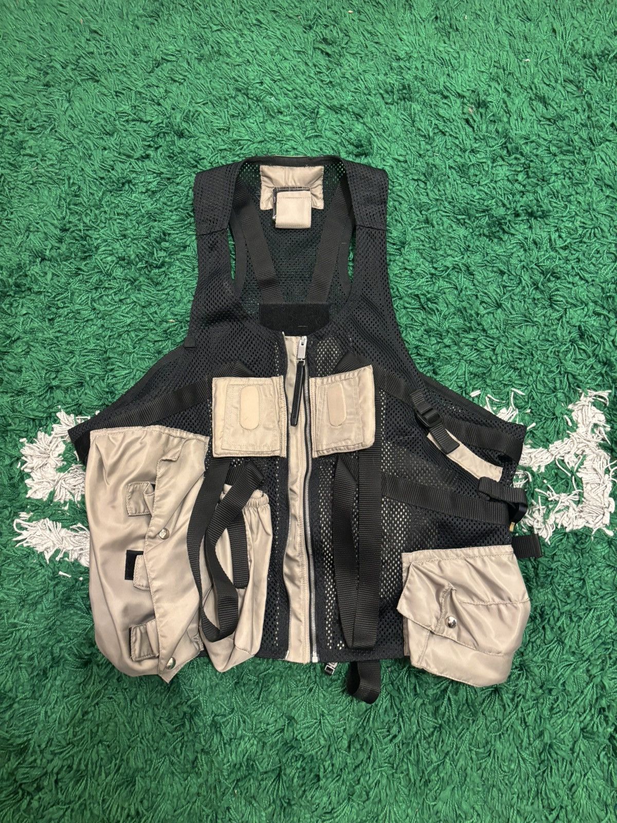 1017 ALYX 9SM 1017 Alyx 9SM Tactical Vest (OS) Size US L / EU 52-54 / 3 - 2 Thumbnail