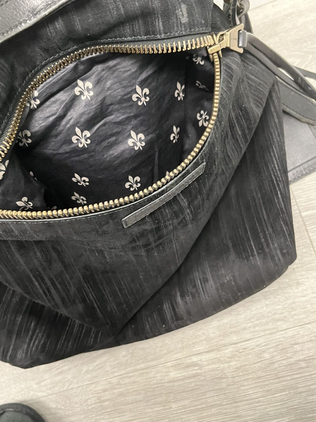 John Varvatos Leather Crossbody Bag. Size ONE SIZE - 16 Thumbnail