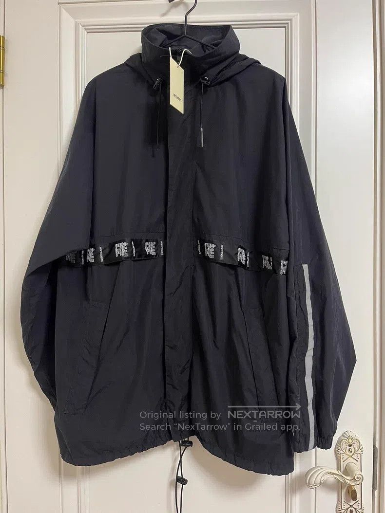 Vetements VETEMENTS Hooded Sleeve Reflective Drawcord Black Windbrea Size US XS / EU 42 / 0 - 1 Thumbnail