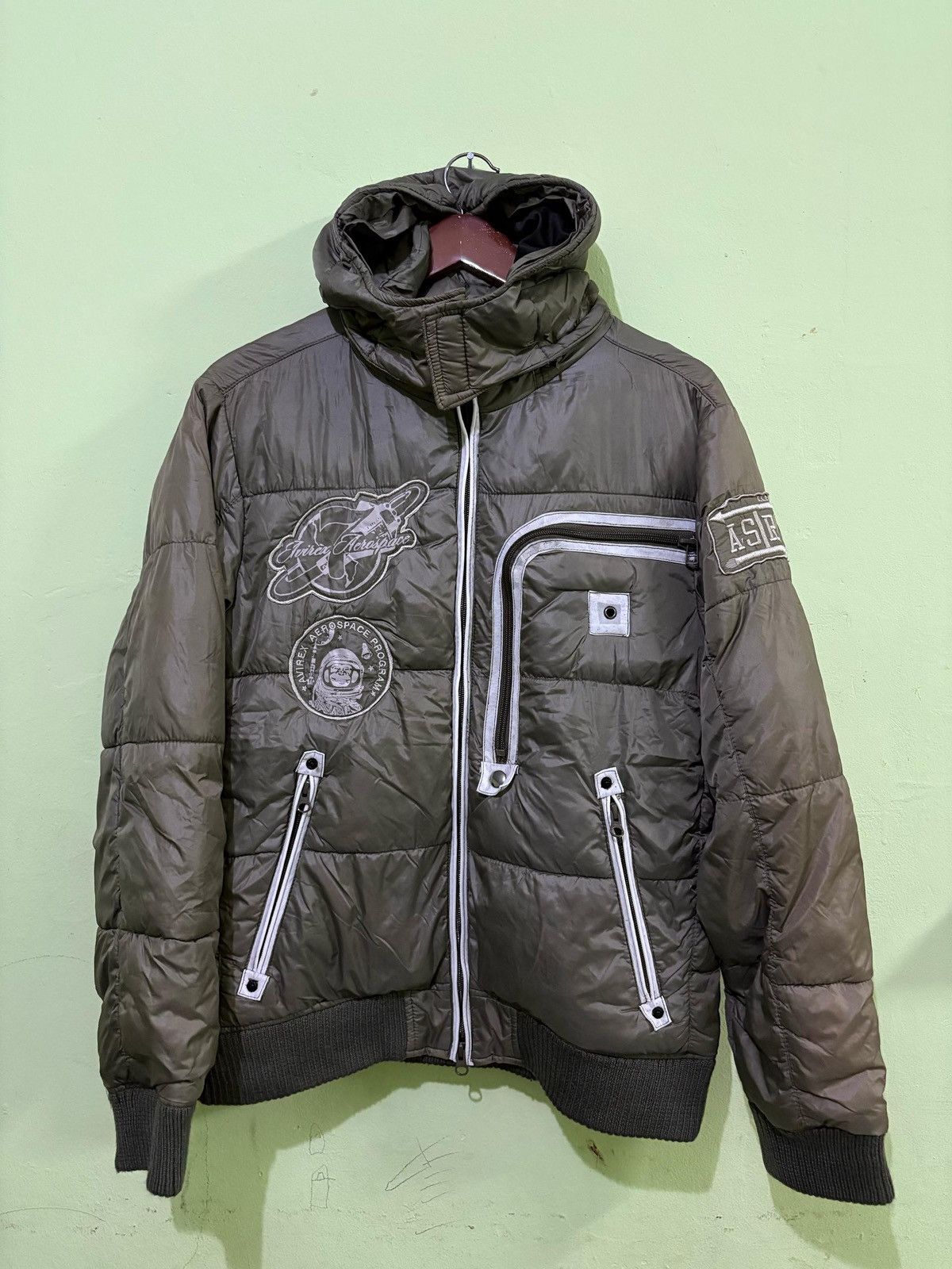 Avirex Avirex Varsity Puffer Jacket Aero Space Program With Hoodies Size US L / EU 52-54 / 3 - 1 Thumbnail