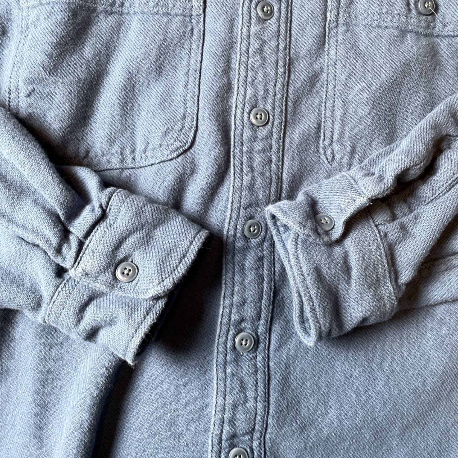 American Eagle Outfitters American Eagle Outfitters Shirt Mens M Blue Relaxed Chamois Flannel Button Cabincore Outdoor Work Garpcore Mock? Size US M / EU 48-50 / 2 - 6 Thumbnail