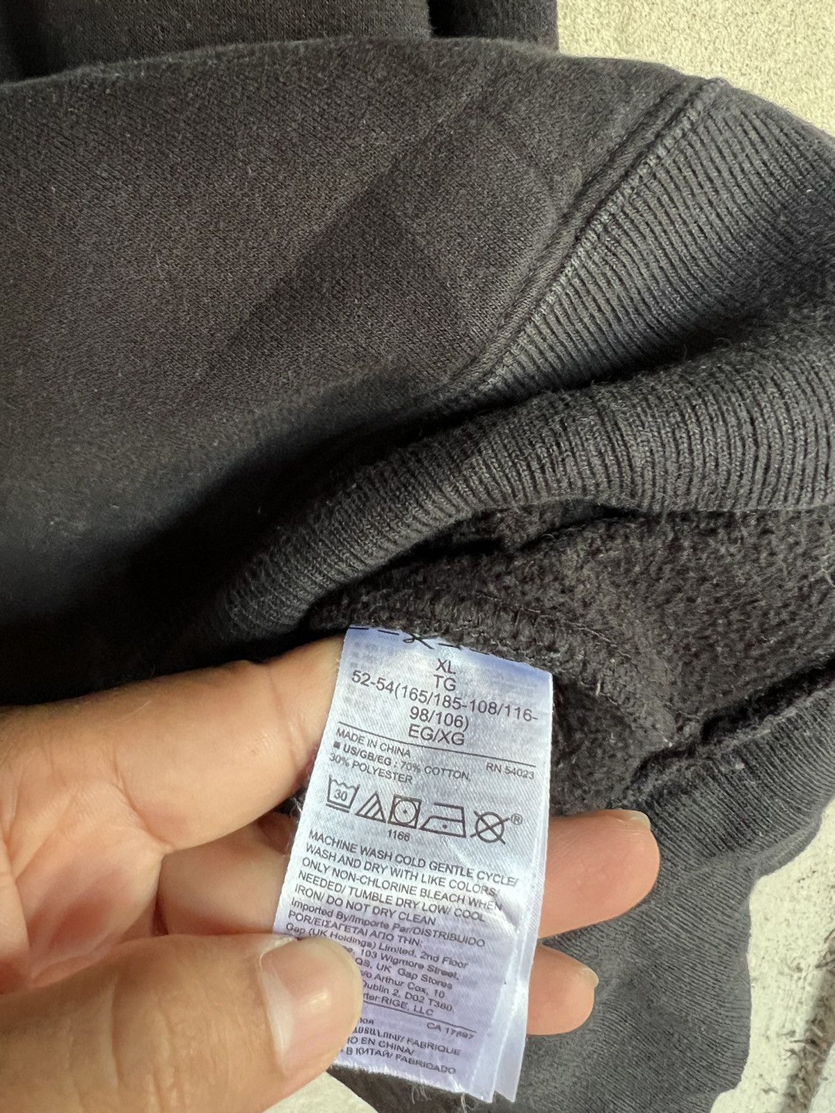 Gap Gap Plain Hoodies Size US XL / EU 56 / 4 - 5 Thumbnail
