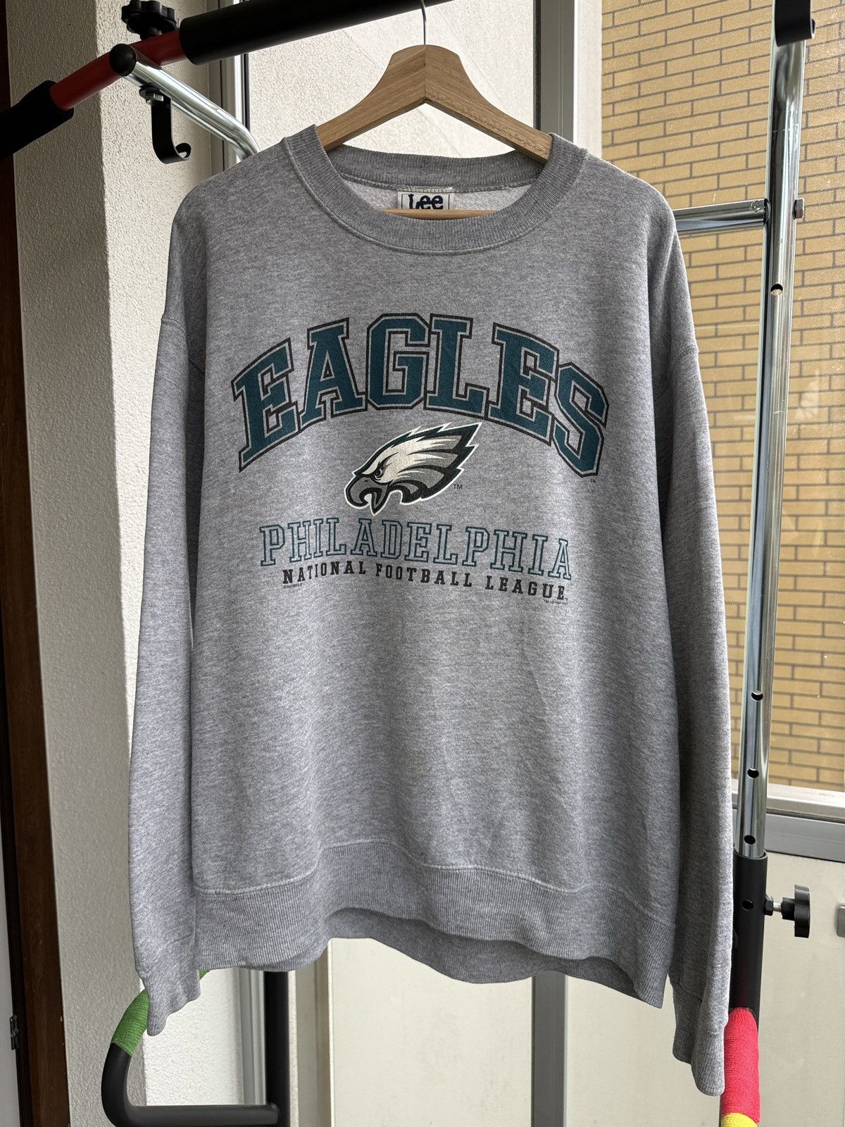 Lee 1997 Philadelphia Eagles Lee NFL Crewneck Sweatshirt Size US L / EU 52-54 / 3 - 1 Thumbnail