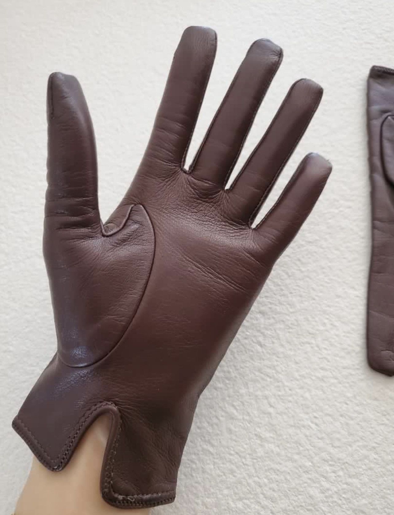 Bottega Veneta 👐🏾Bottega Veneta woven leather gloves Size ONE SIZE - 6 Thumbnail