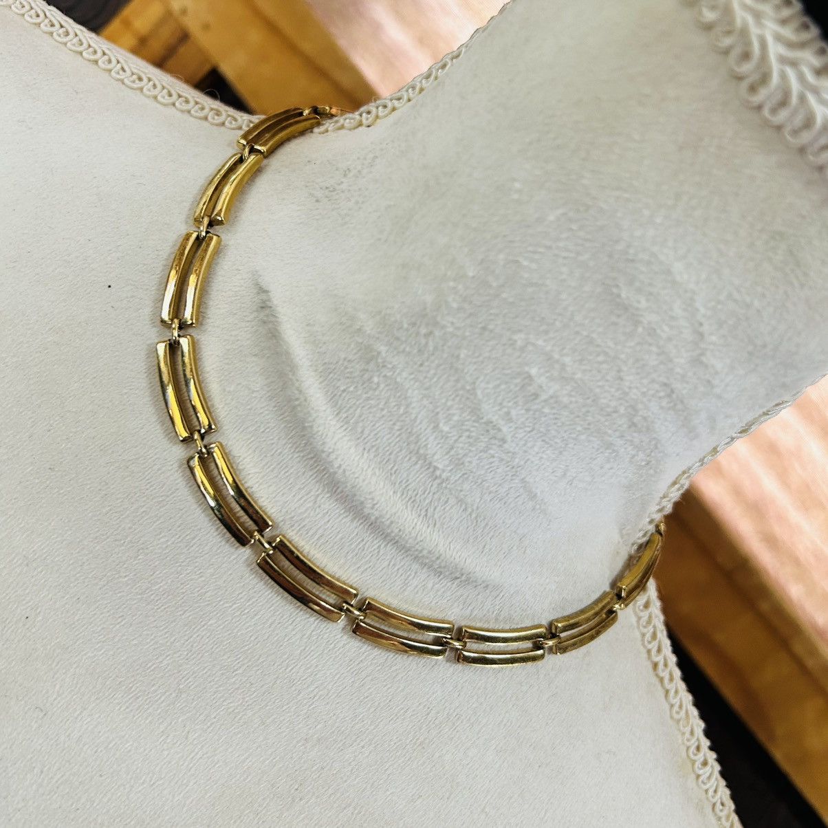 Jewelry Vintage Monet gold plated open link choker necklace Size ONE SIZE - 1 Thumbnail